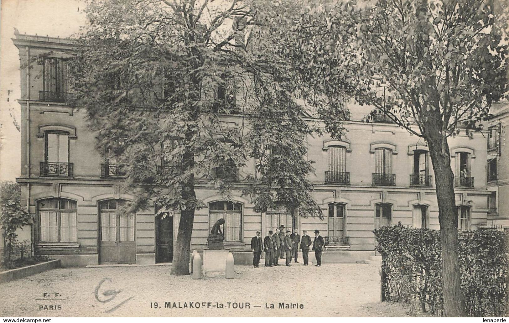 D9549 Malakoff La Tour La Mairie - Malakoff