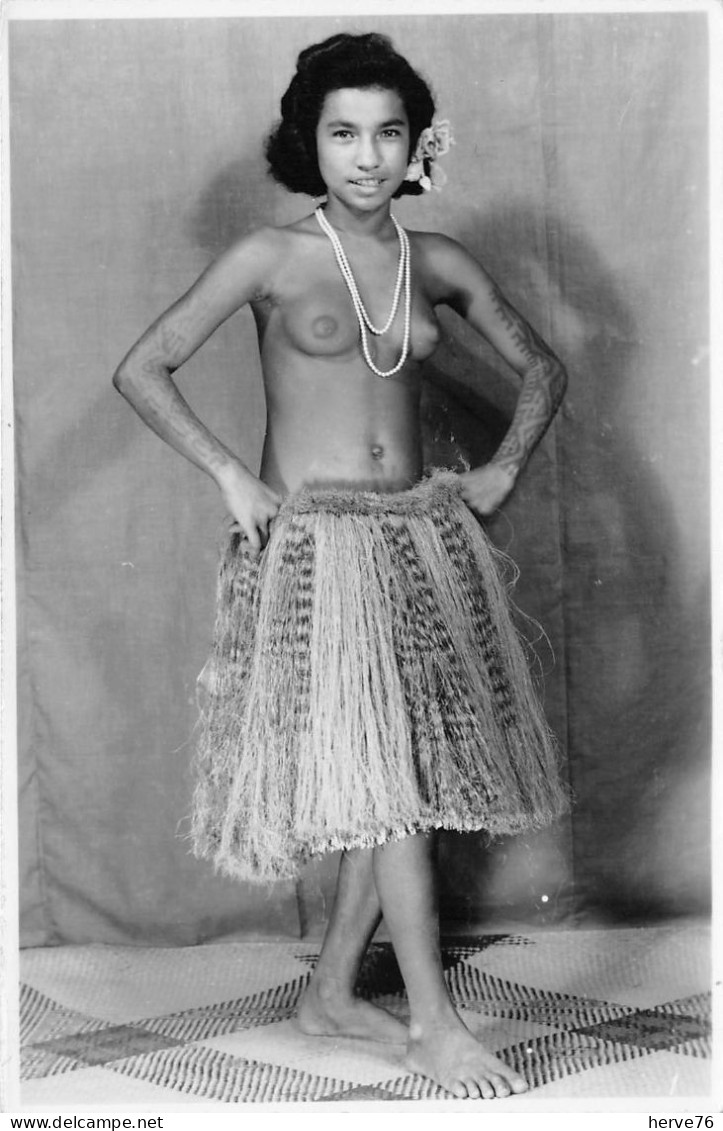 Photographie - Papouasie - Jeune Fille Seins Nus - Nu Ethnique - Oceania
