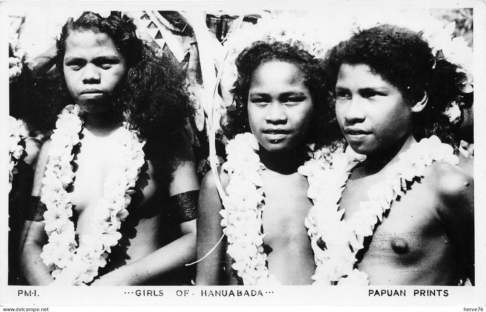 Photographie - Papouasie - Jeunes Filles Seins Nus - Nu Ethnique - Girls Of HANUABADA - Oceania