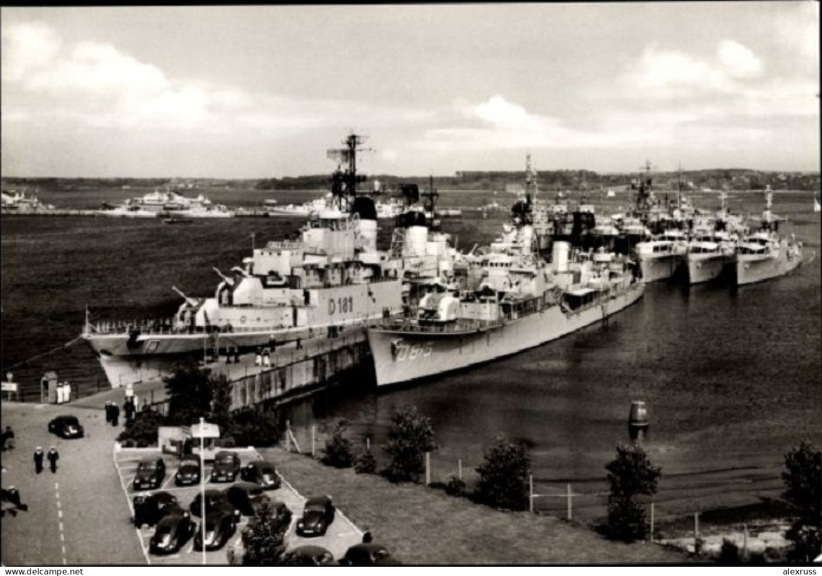 Germany Photo Postcard Kiel,Tirpitzmole,German Warships, D181, D815, Destroyer,German NAVY, Unused - Oorlog 1939-45