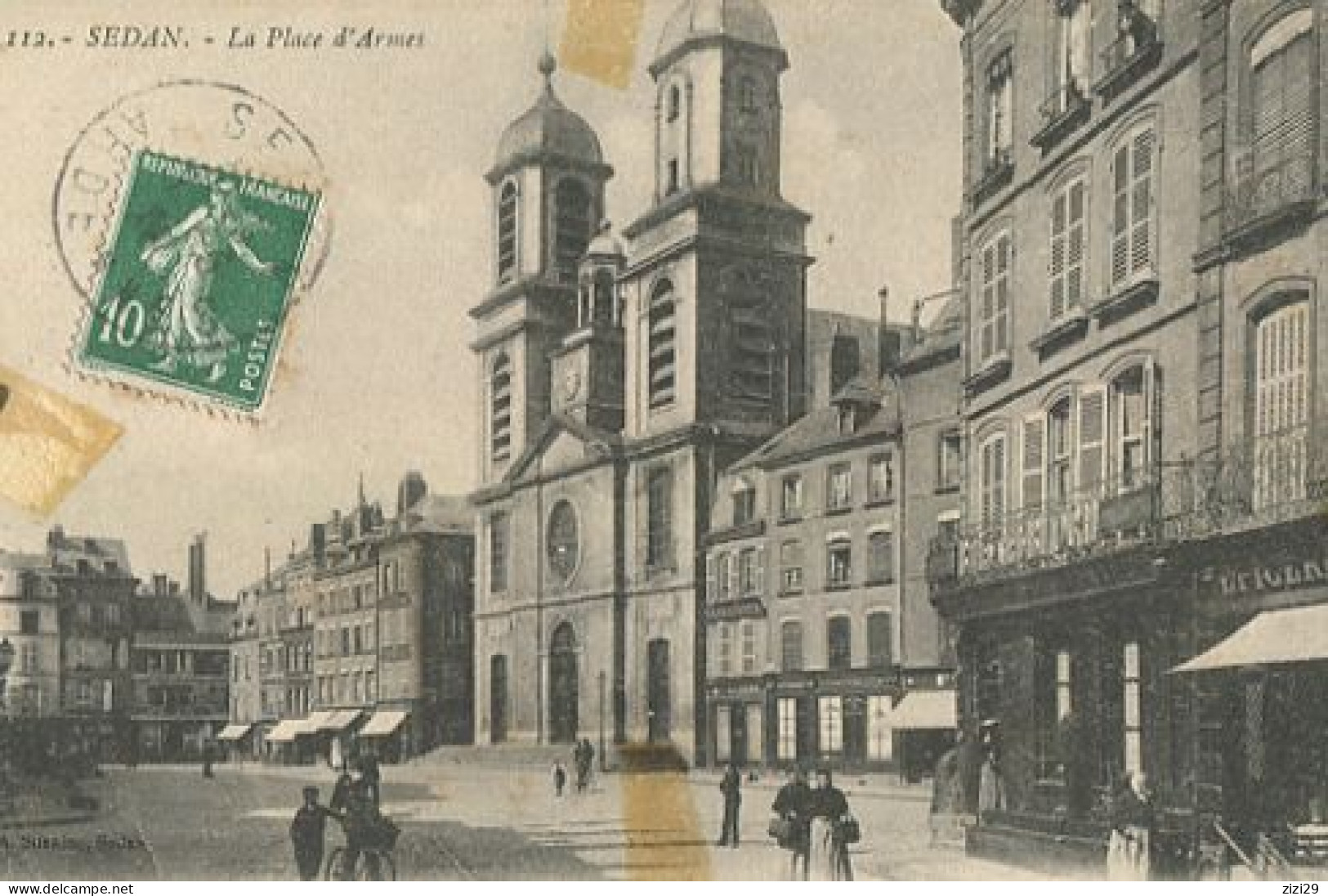 SEDAN-la Place D'armes - Sedan