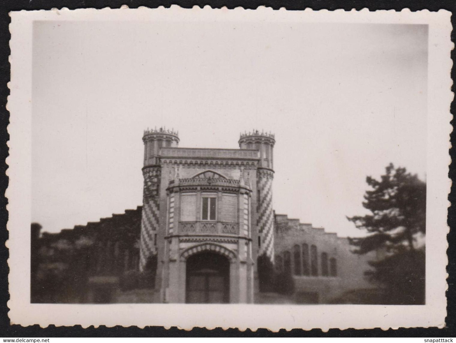 Jolie Photographie Domaine Vranken Pommery, Maison De Champagne, Cave Alcool Reims, 8,3 X 6,3 Cm - Places