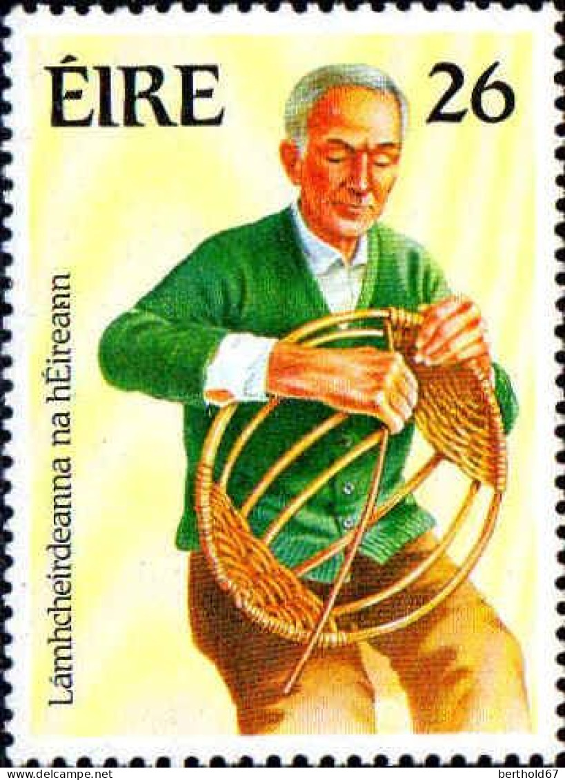 Irlande Poste N** Yv: 525/528 Artisanat Irlandais - Altri & Non Classificati