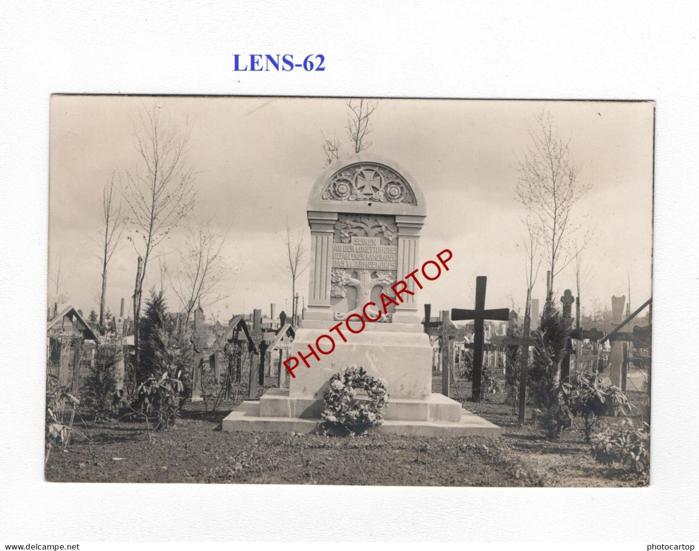 LENS-62-Monument-Cimetiere-Tombes-CARTE PHOTO Allemande-GUERRE 14-18-1 WK-MILITARIA- - Oorlogsbegraafplaatsen