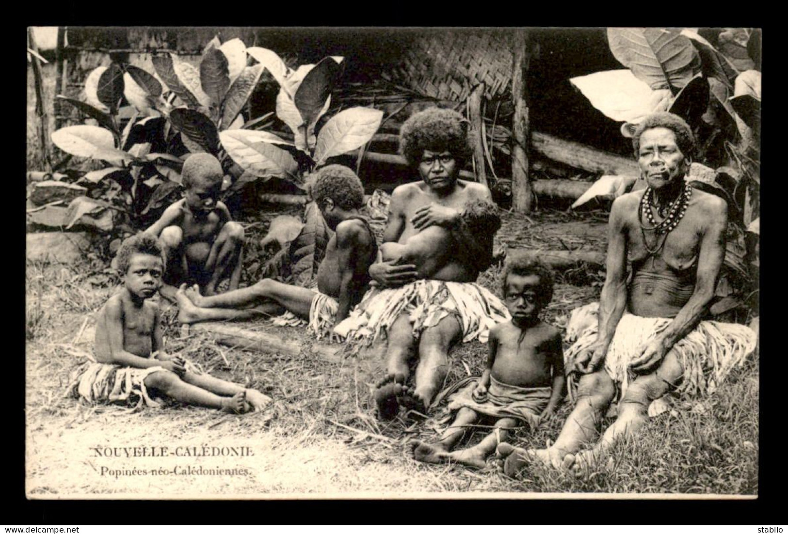 NOUVELLE CALEDONIE - POPINEES NEO-CALEDONIENNES - Nueva Caledonia