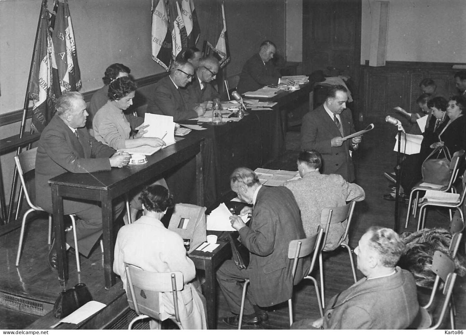 Congrès National 1956 anciens combattants guerre , siège 17 rue st dominique * 20 photos photographe Delhay à stains