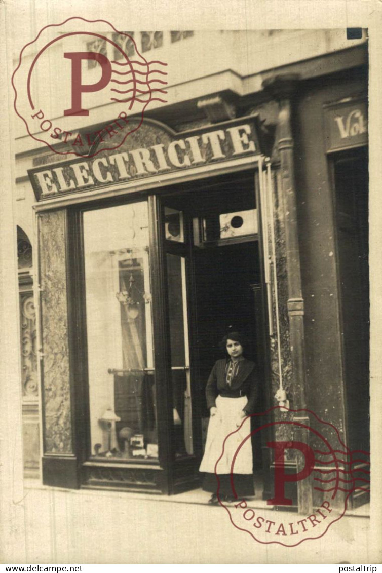 FRANCIA. FRANCE. RPPC. SHOPFRONT. MAGASINE. FACHADA. ELECTRICITE. ELECTRICIDAD - Andere & Zonder Classificatie