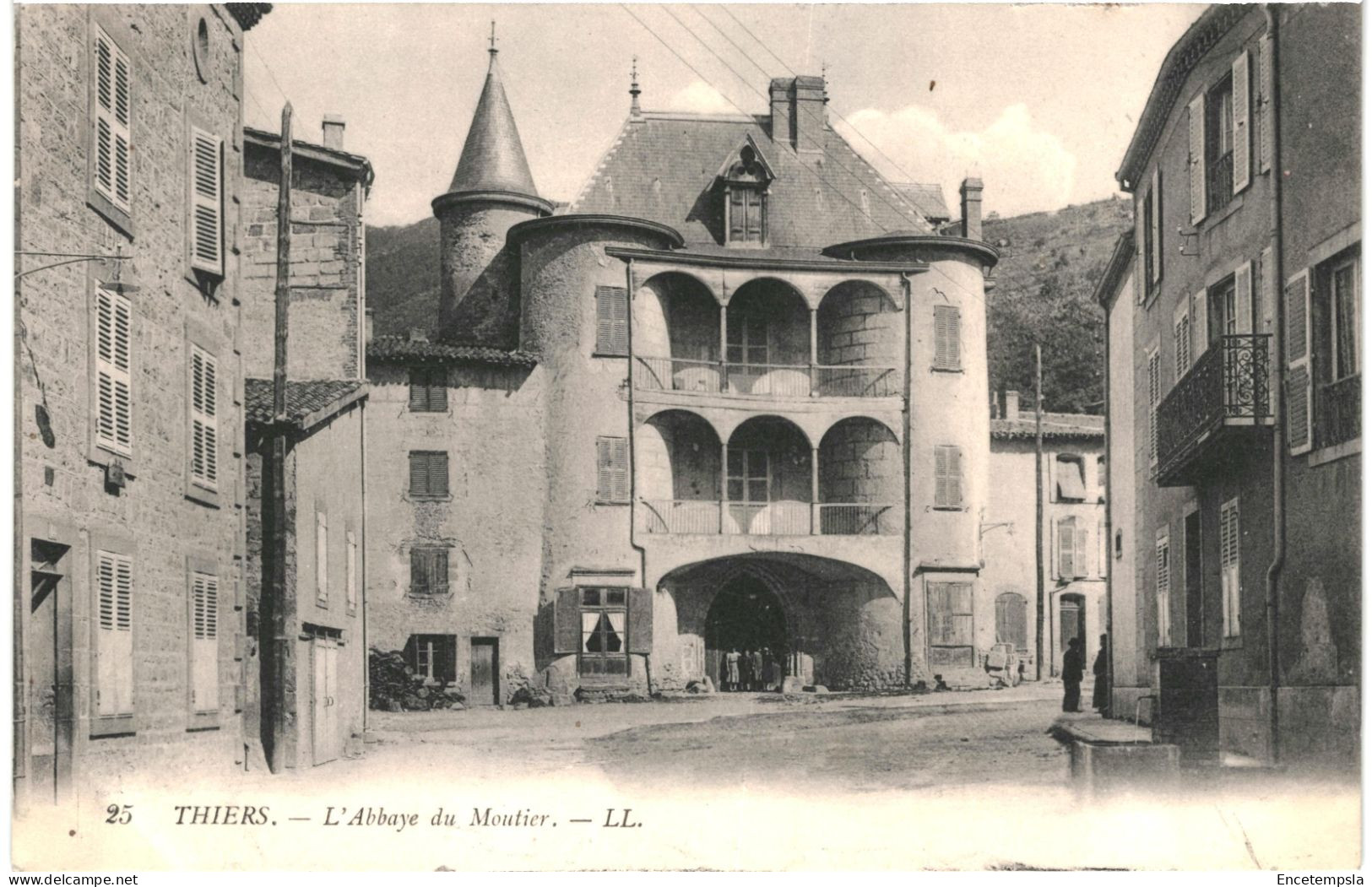 CPA Carte Postale  France  Thiers Abbaye Du Moutier   VM80784 - Thiers