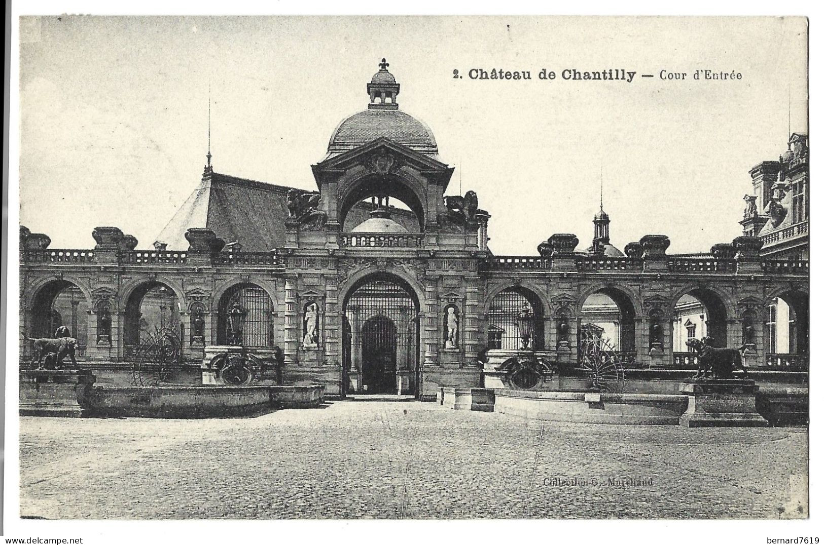 60  Chantilly - Chateau -  Cour D'entree - Chantilly