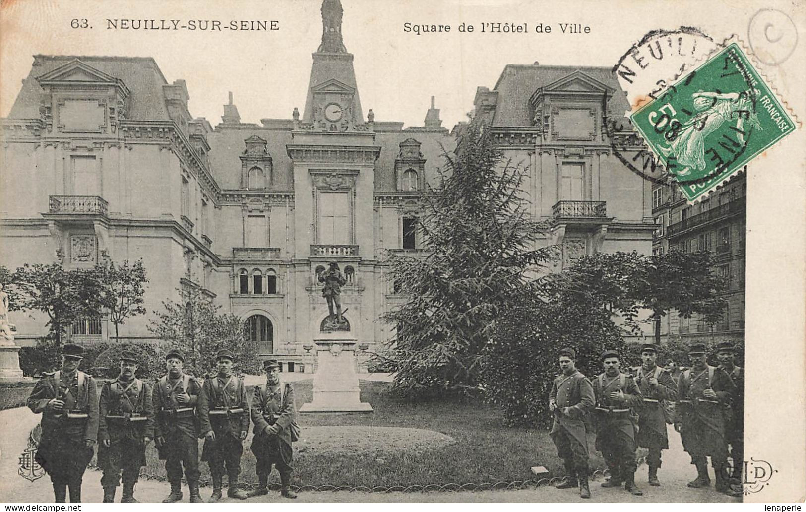 D9610 Neuilly Sur Seine Square De L'hôtel De Ville - Neuilly Sur Seine