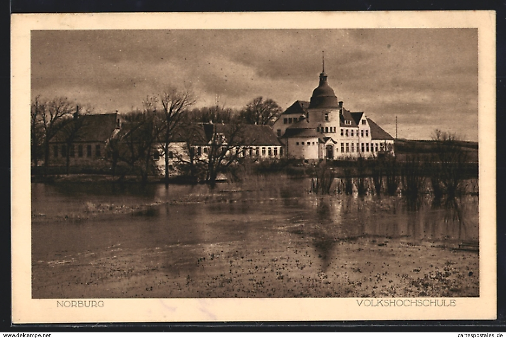 AK Norburg, Volkshochschule Im Herbst  - Dänemark