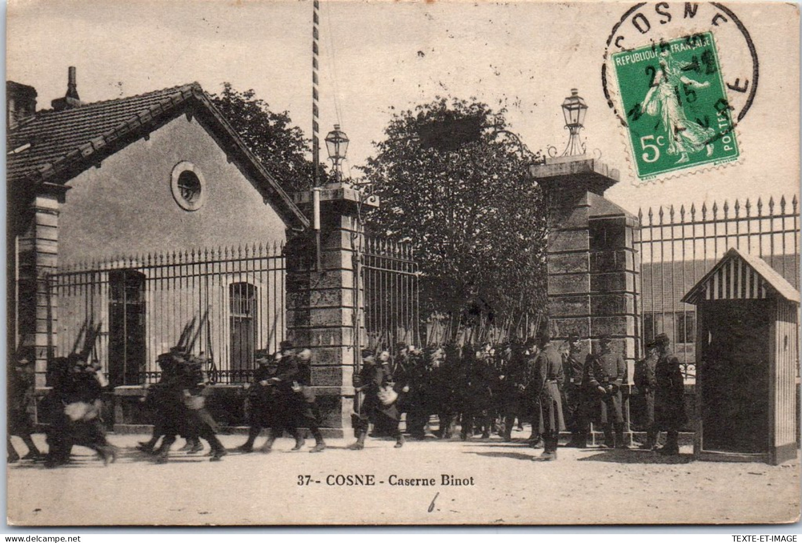 58 COSNE - La Caserne Binot.  - Cosne Cours Sur Loire