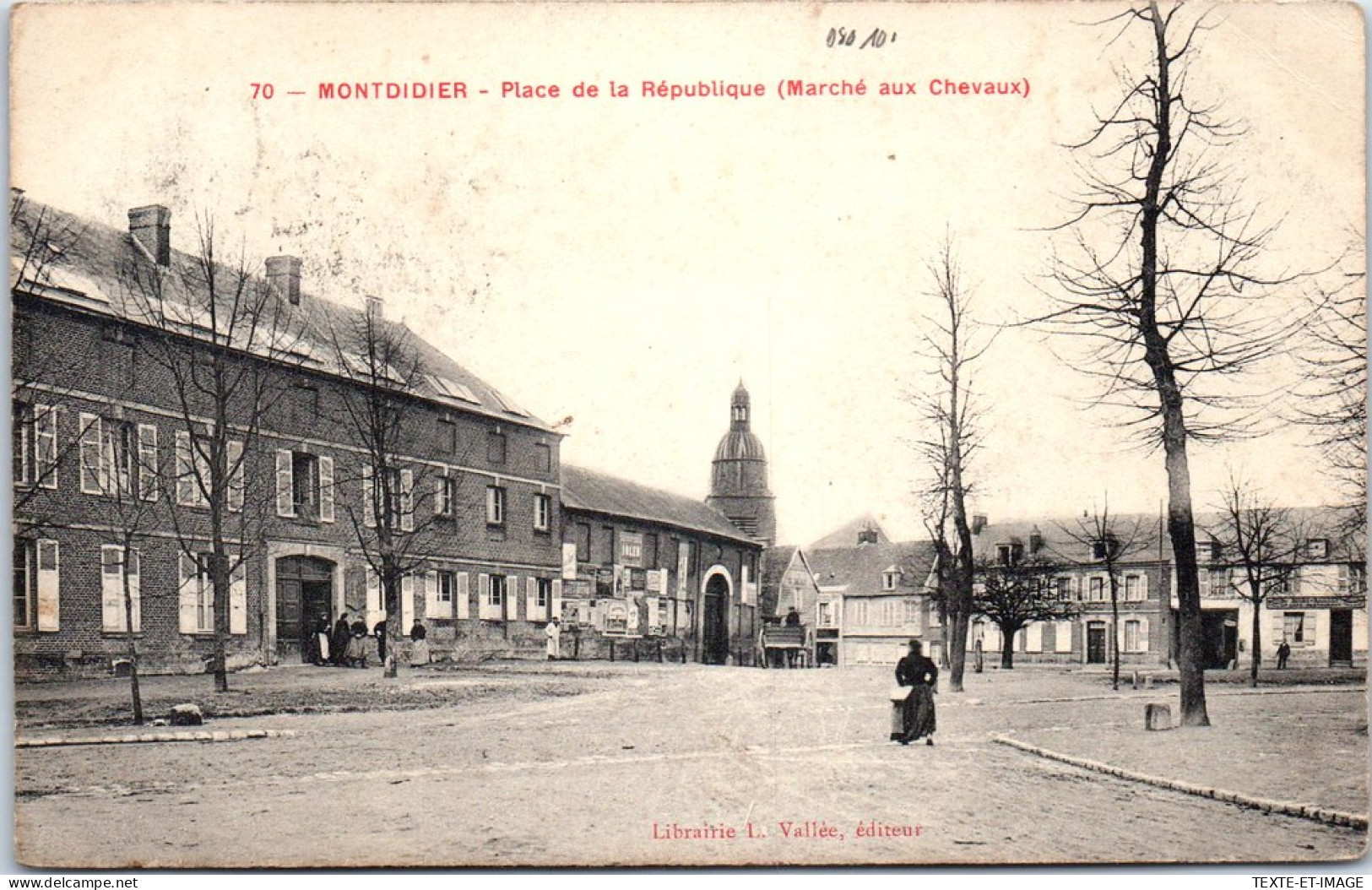 80 MONTDIDIER - Place De La Republique, Marche Aux Chevaux  - Montdidier