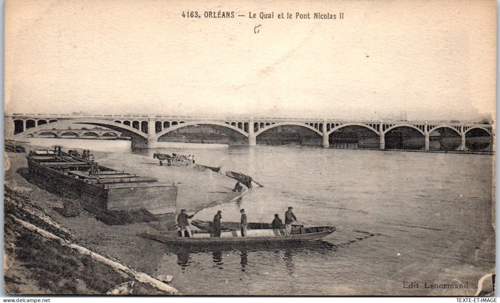 45 ORLEANS - Le Quai Et Le Pont Nicolas II - Orleans