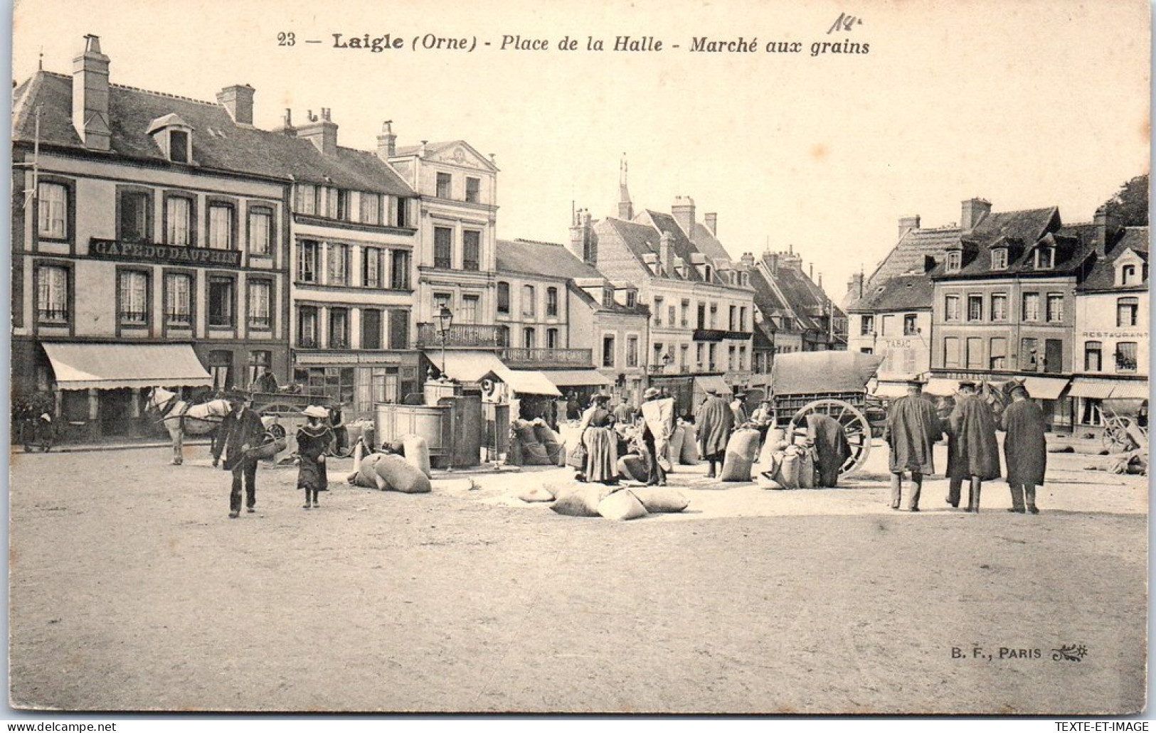 61 LAIGLE - Place De La Halle, Marche Aux Grains. - L'Aigle