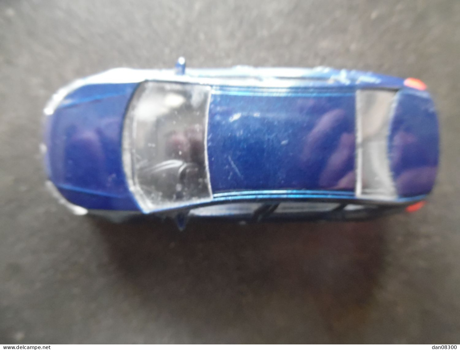 CITROEN C5 QUATRE PORTES BLEUE MARINE  NOREV AU 64eme - Norev