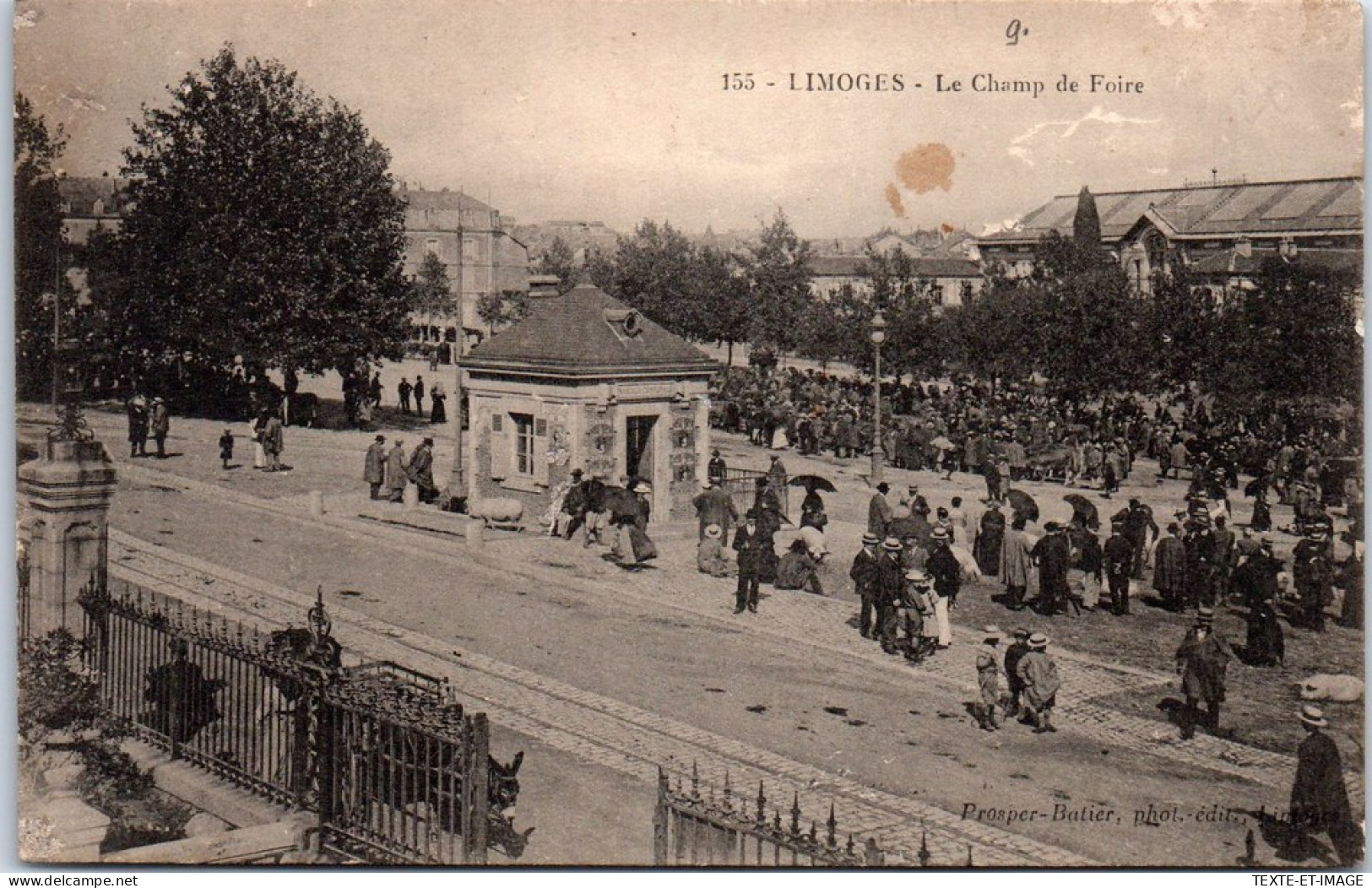 87 LIMOGES - Vue Du Champ De Foire  - Limoges