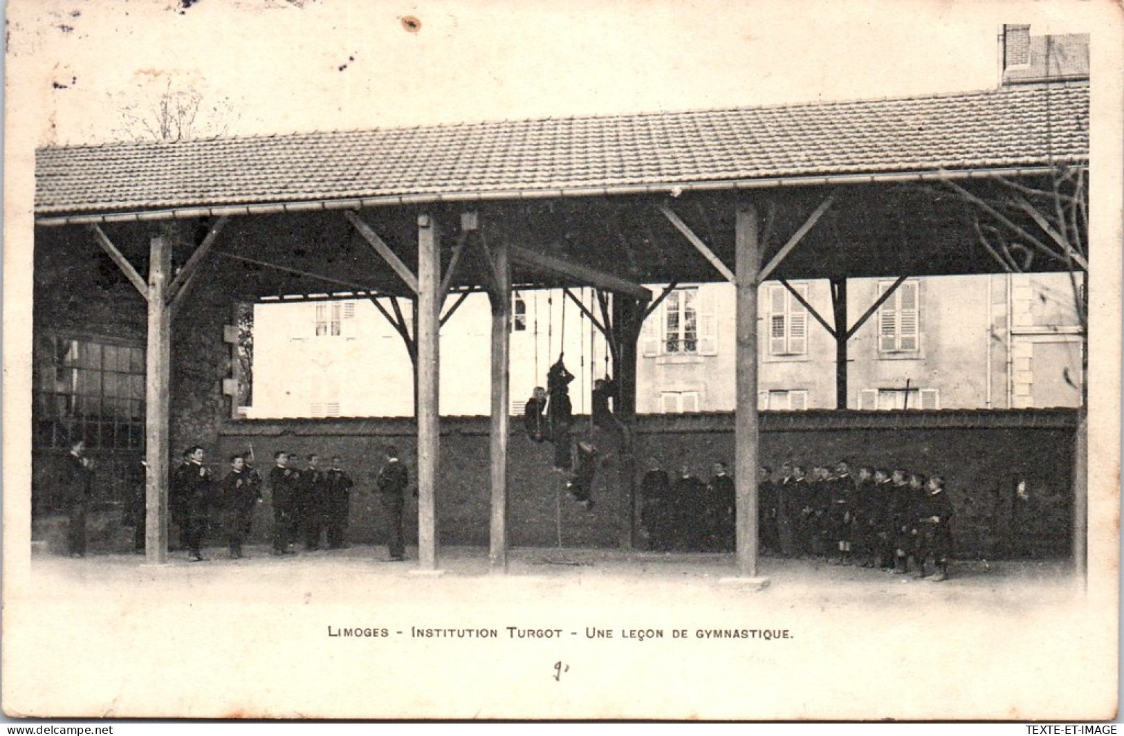 87 LIMOGES - Institution Turgot. Une Leçon De Gymnastique  - Limoges