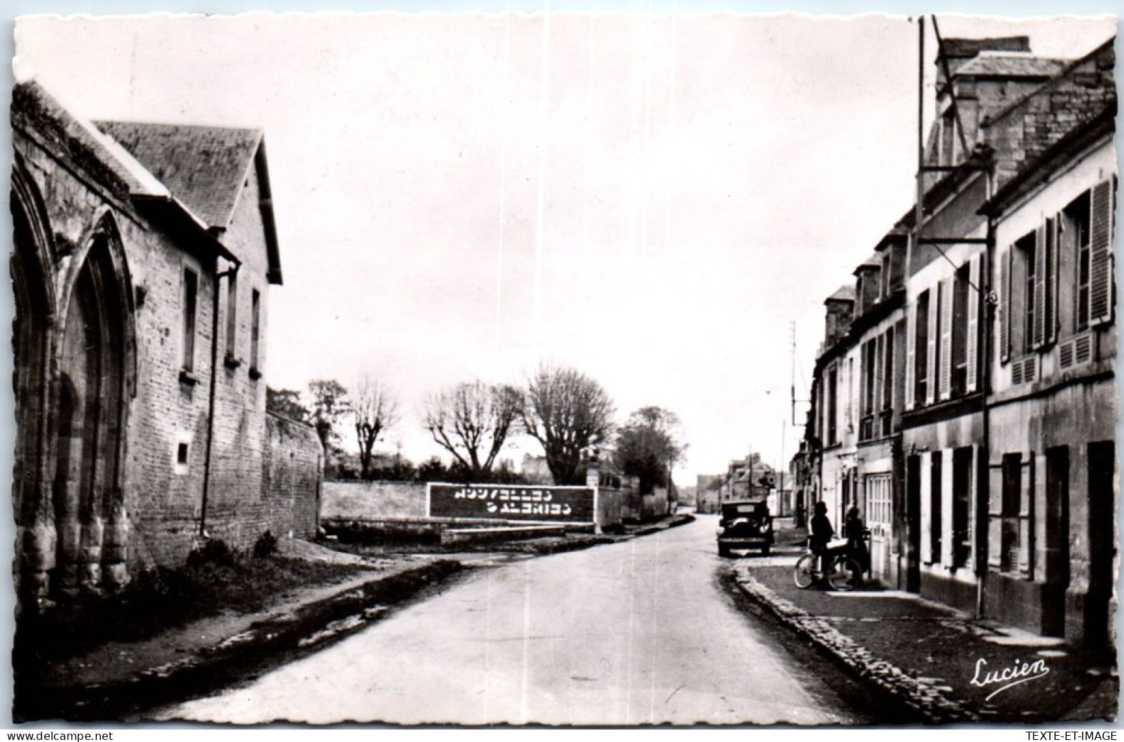 14 CARPIQUET - Vue Partielle De La Route De Caen  - Sonstige & Ohne Zuordnung