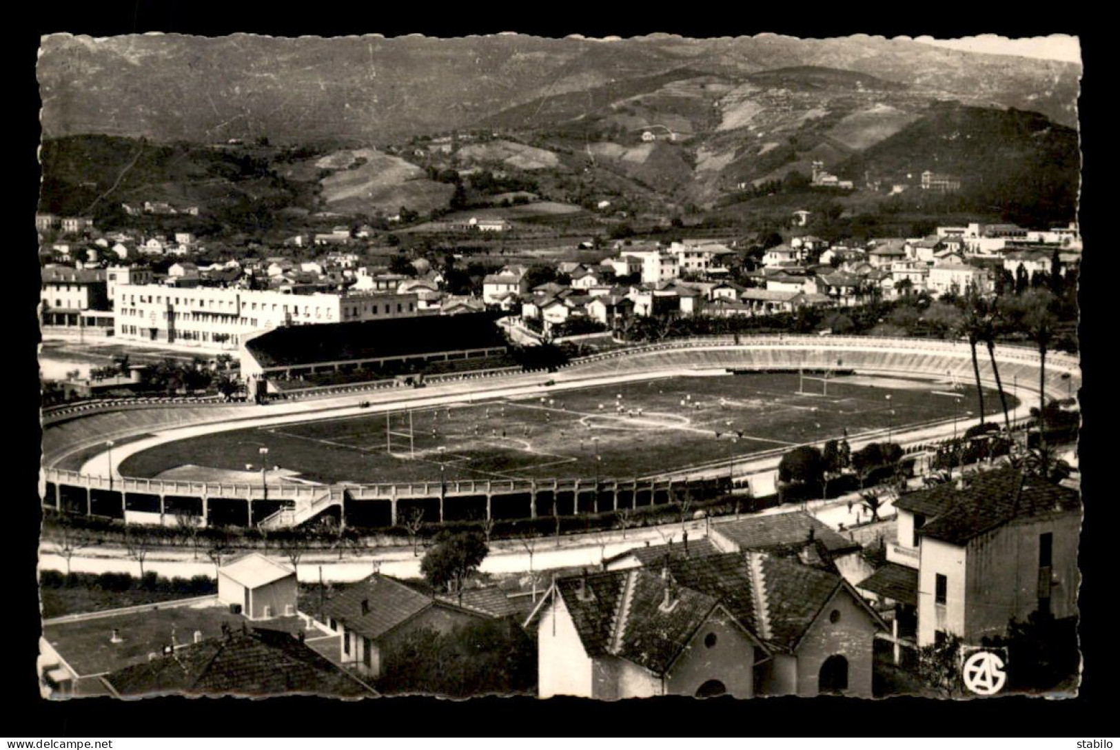 STADES - BONE - ALGERIE - Stades