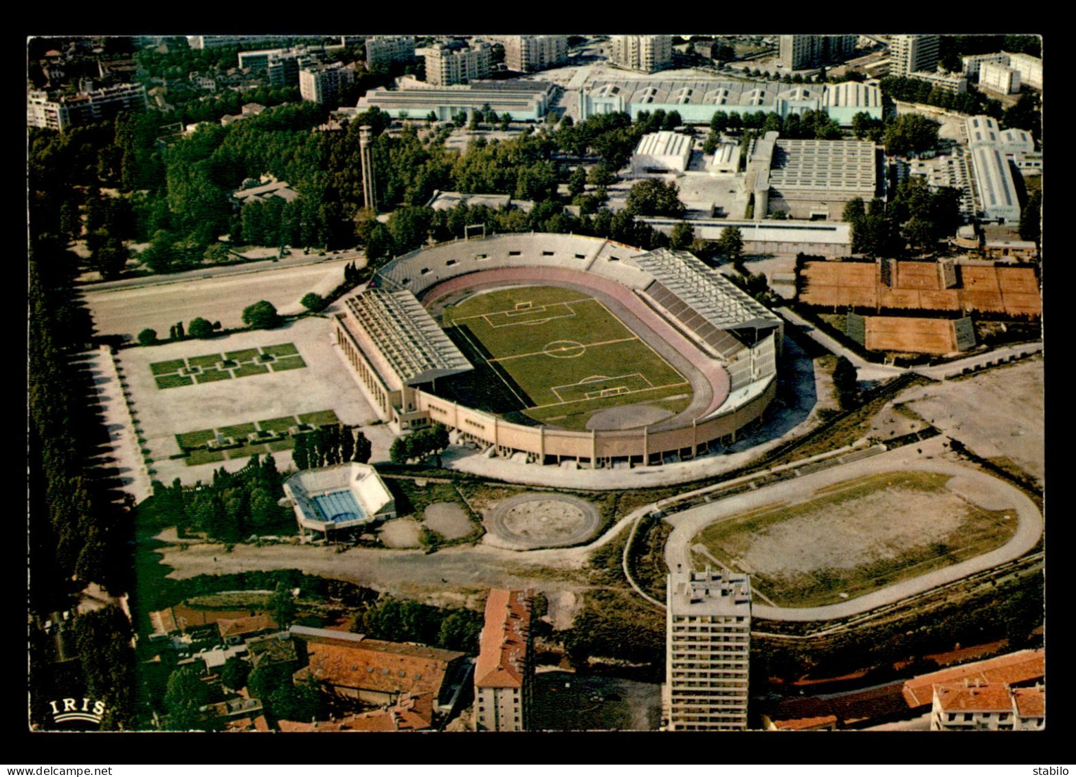STADES - FOOTBALL - MARSEILLE (BOUCHES DU RHONE) - Stadiums