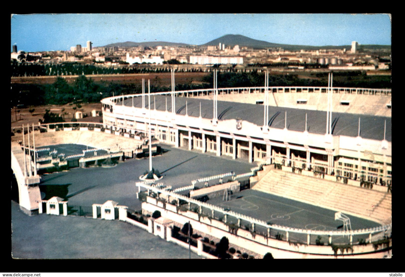 STADES - FOOTBALL - ORAN - STADE HENRI FOUQUES-DUPARC - Stadiums