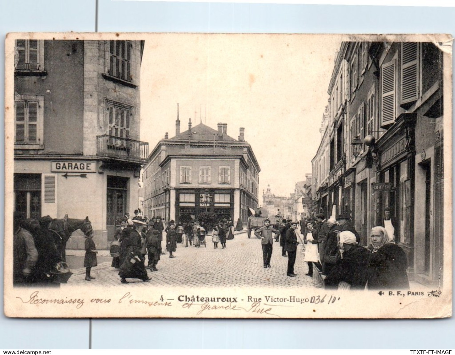 36 CHATEAUROUX - Un Coin De La Rue Victor Hugo. - Chateauroux