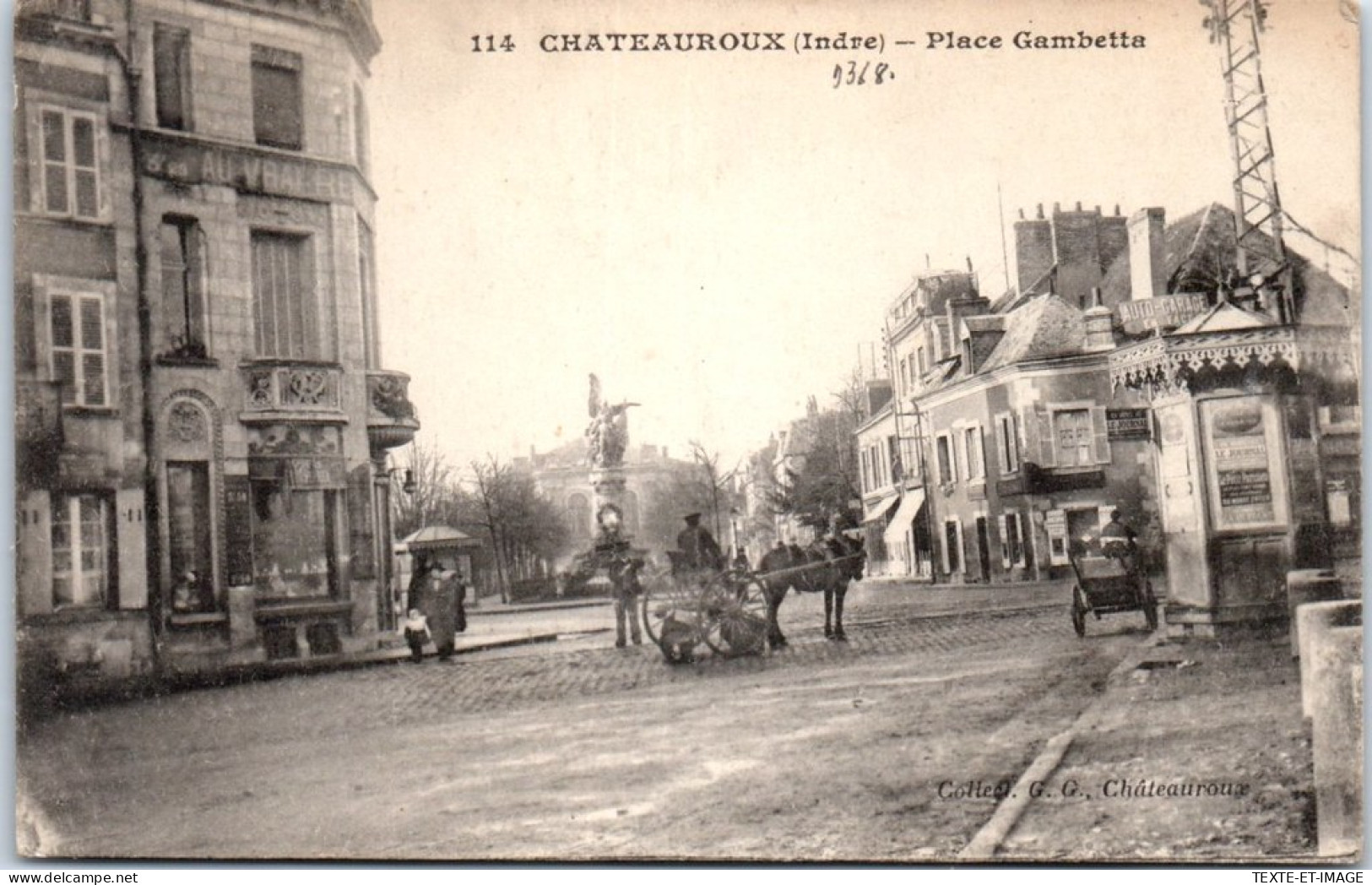 36 CHATEAUROUX - Un Coin De La Place Gambetta. - Chateauroux