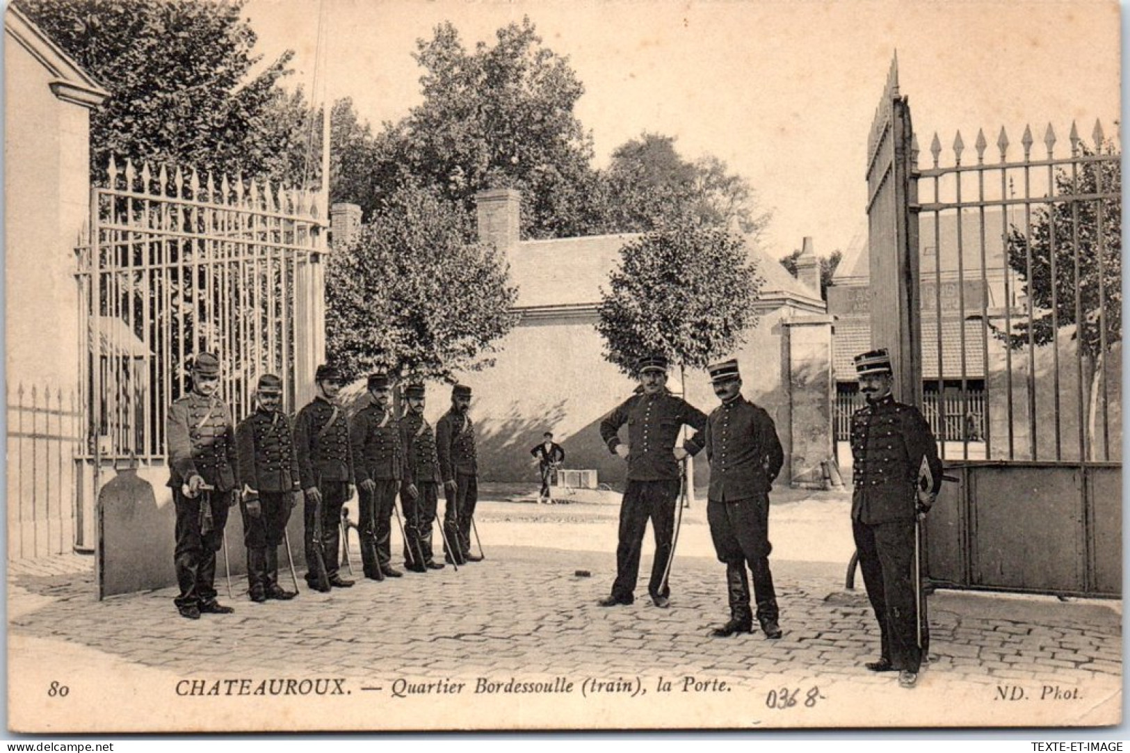 36 CHATEAUROUX - Quartier Bordessoulle, La Porte. - Chateauroux