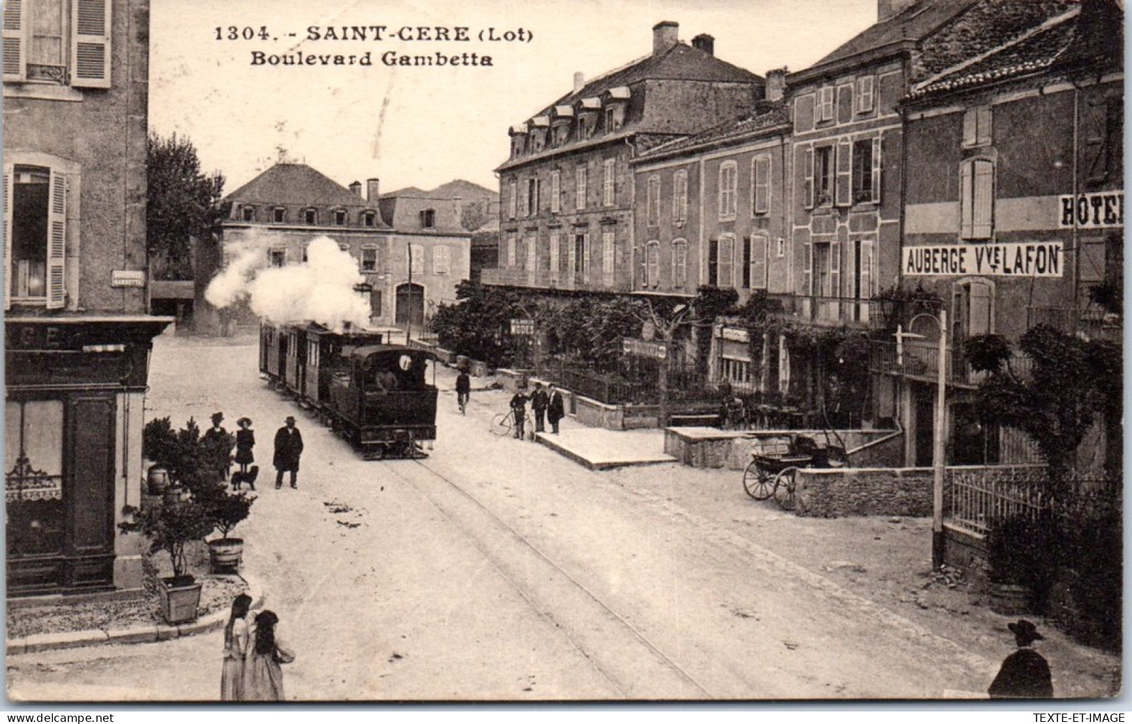 46 SAINT CERE - Le Boulevard Gambetta (tramway) - Sonstige & Ohne Zuordnung