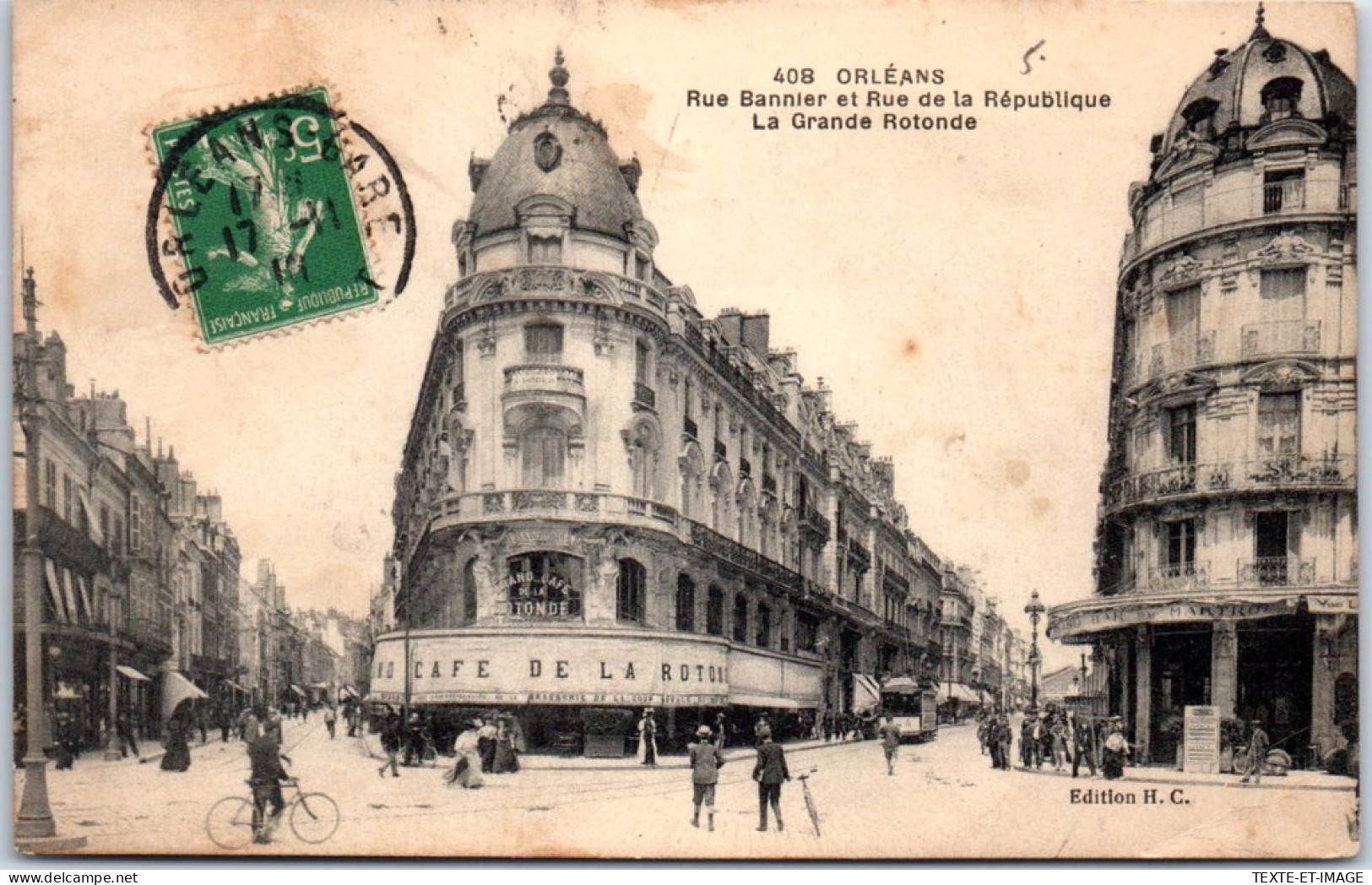 45 ORLEANS -- Rues Bannier & Republique  - Orleans