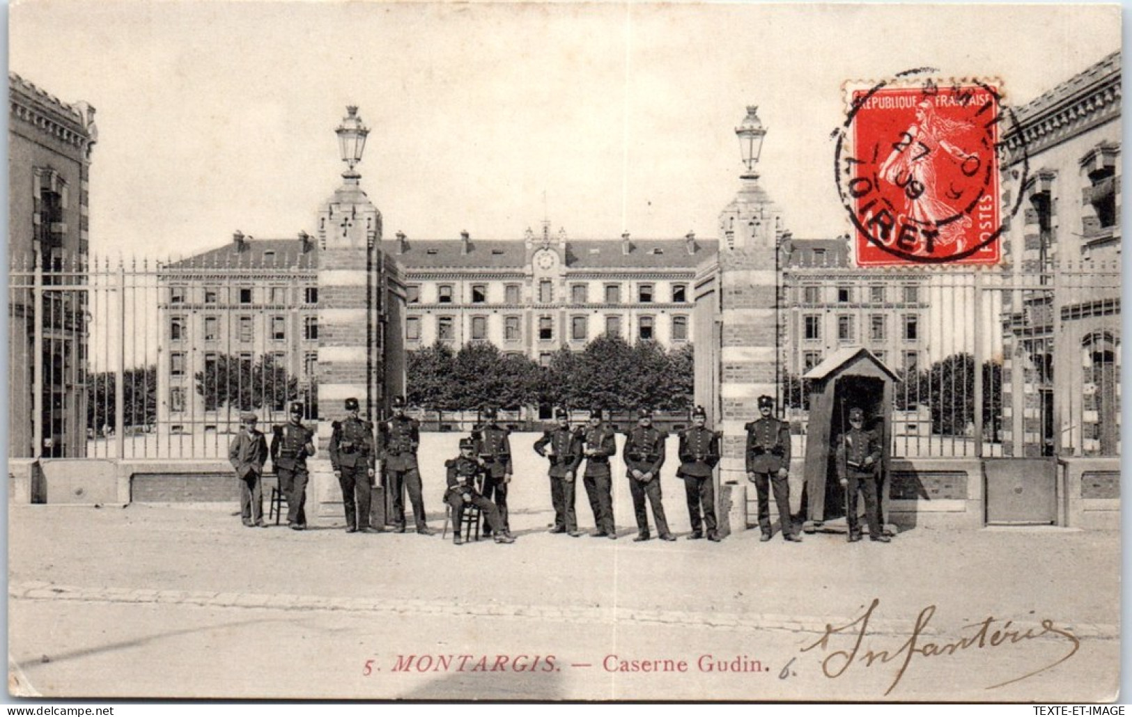 45 MONTARGIS -- Poste De Garde De La Caserne Gudin  - Montargis