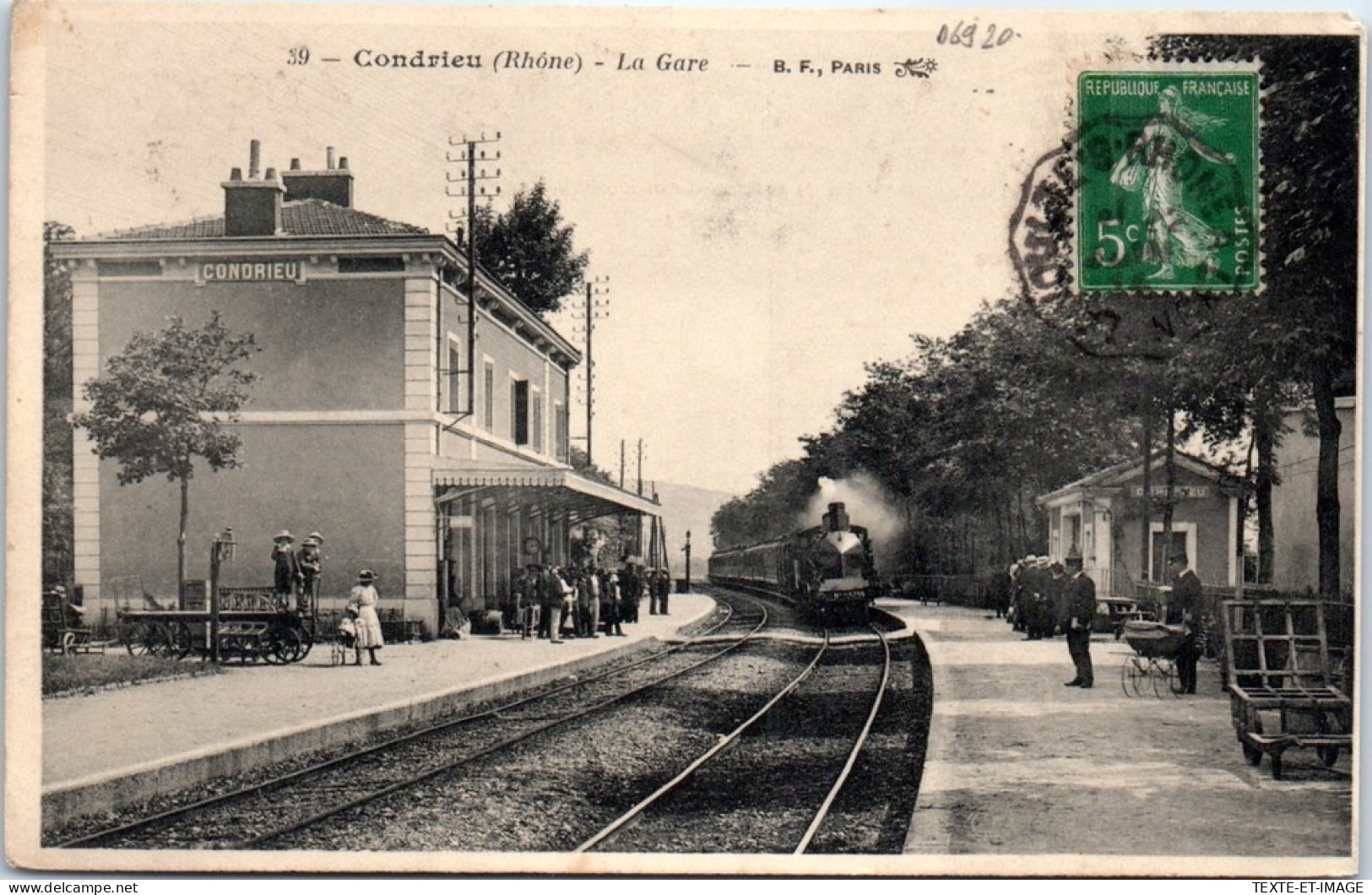 69 CONDRIEU - Vue De La Gare. - Otros & Sin Clasificación