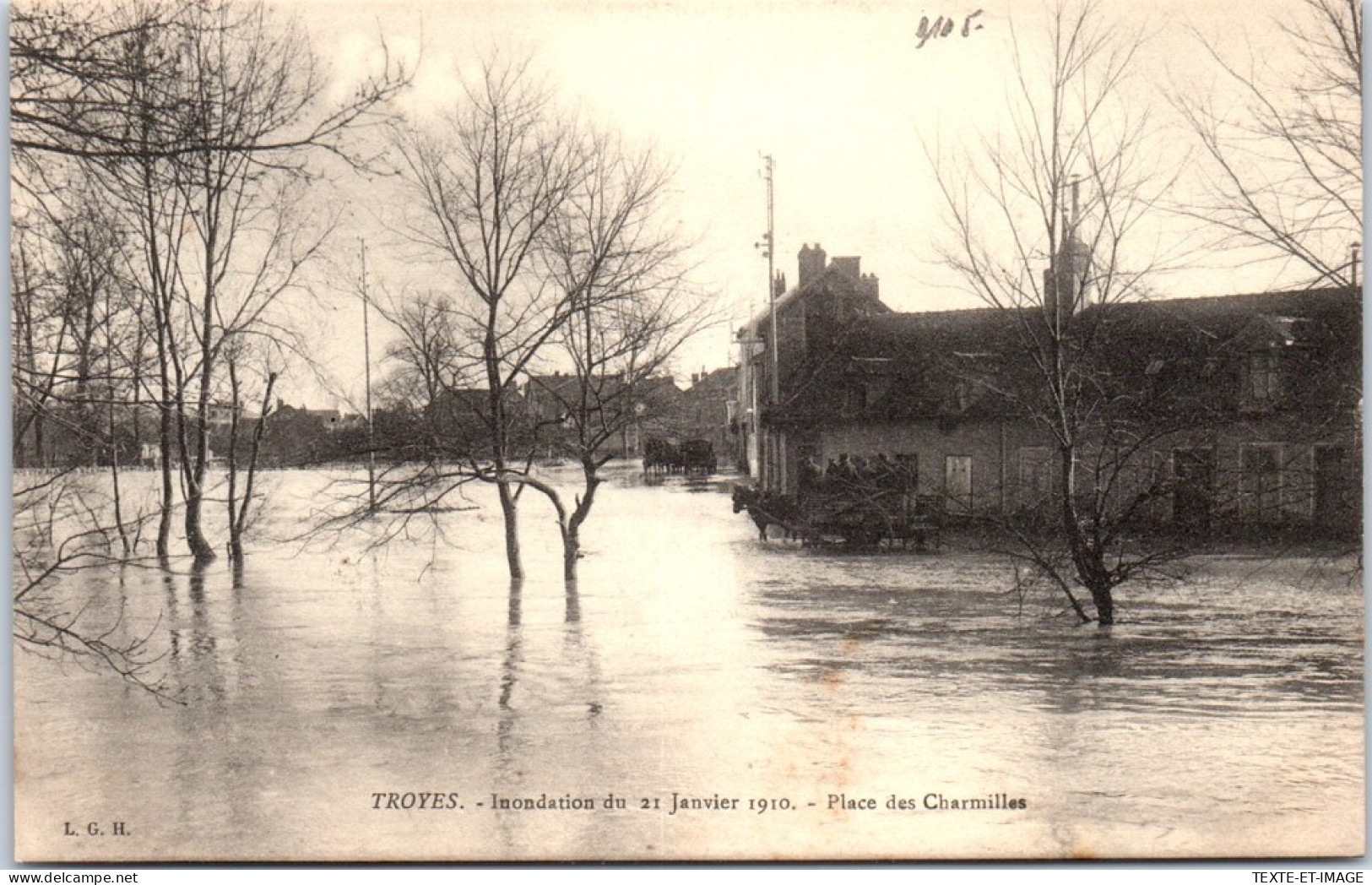 10 ROMILLY SUR SEINE - Place Des Charmilles (crue De 1910) - Andere & Zonder Classificatie