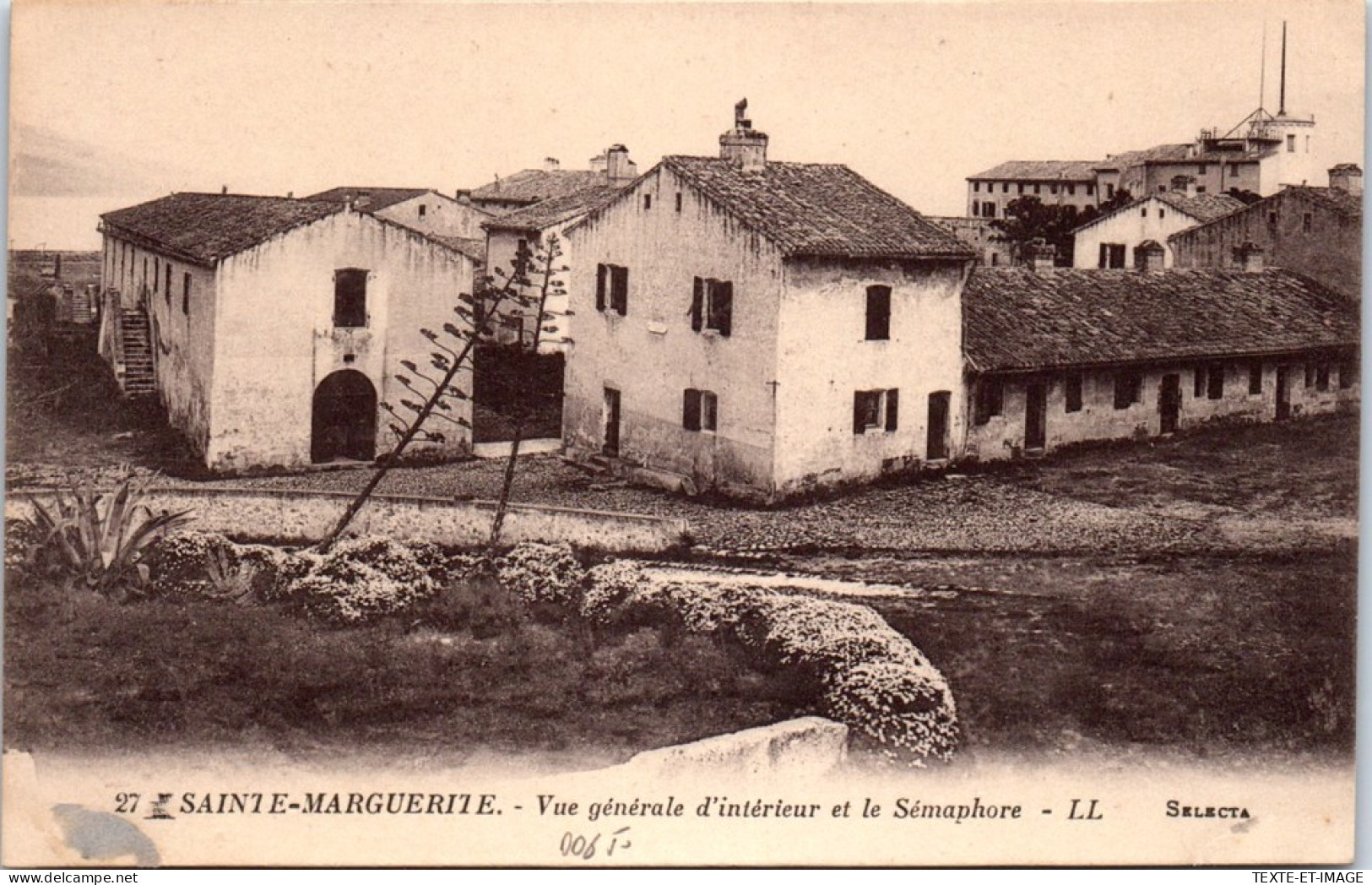 06 SAINTE MARGUERITE - Vue Generale Et Le Semaphore  - Autres & Non Classés