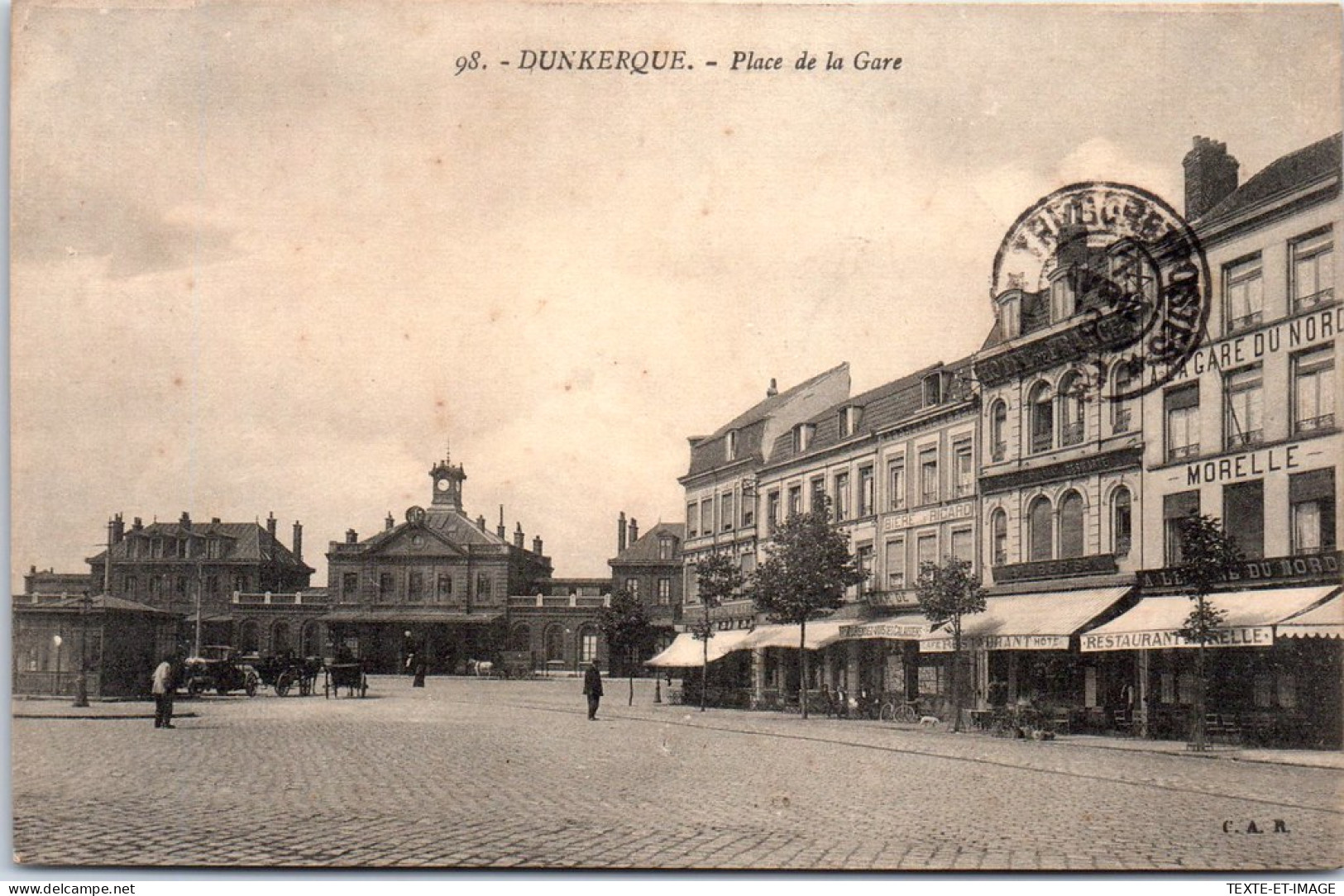 59 DUNKERQUE - La Place De La Gare. - Dunkerque
