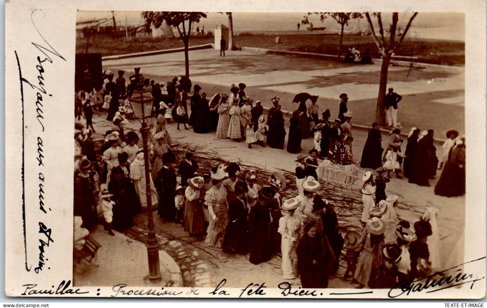 33 PAUILLAC - CARTE PHOTO - Procession De La Fete Dieu 1907  - Pauillac