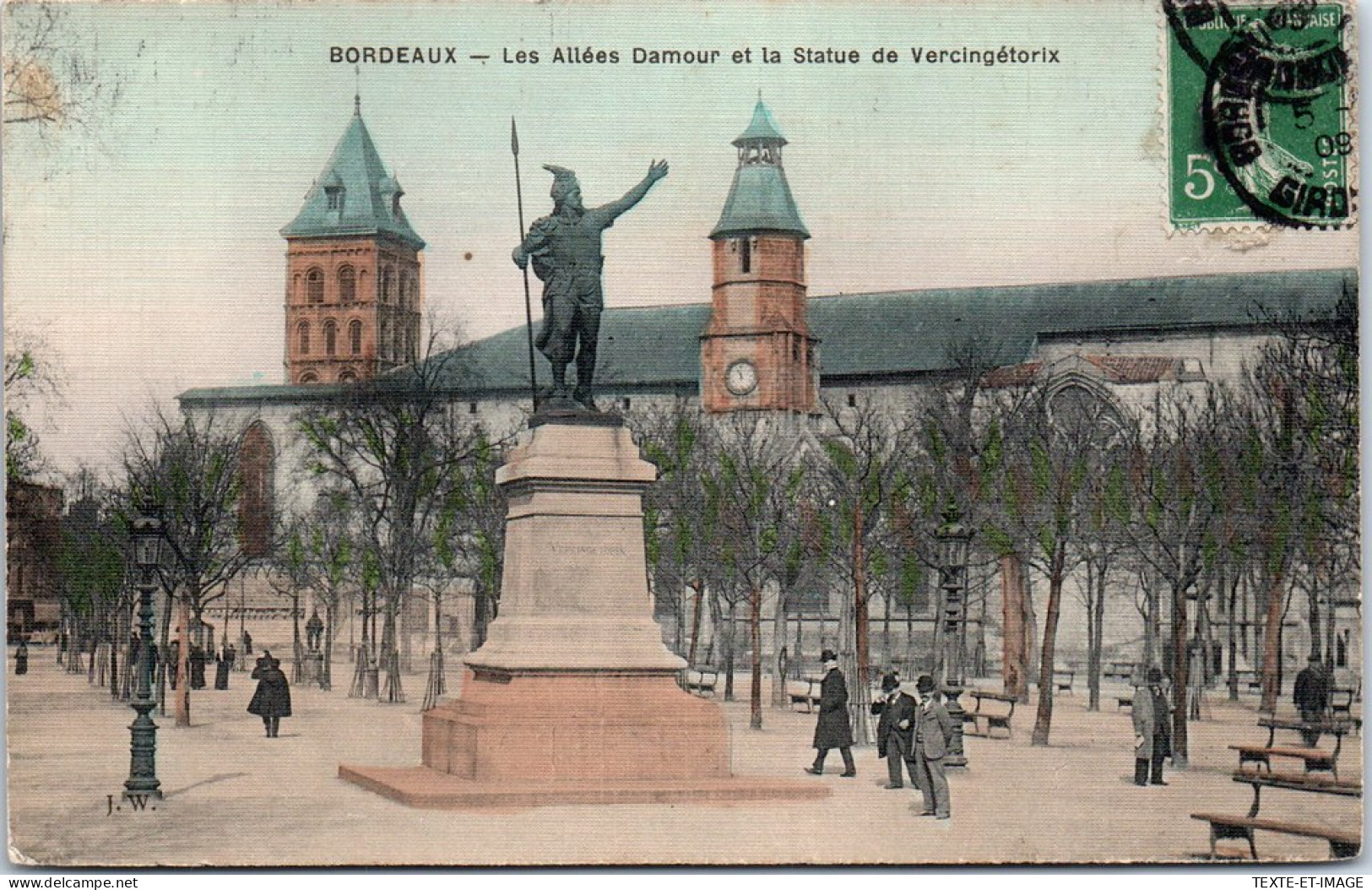 33 BORDEAUX - Allee Damour Et Statue Vercingetorix. - Bordeaux