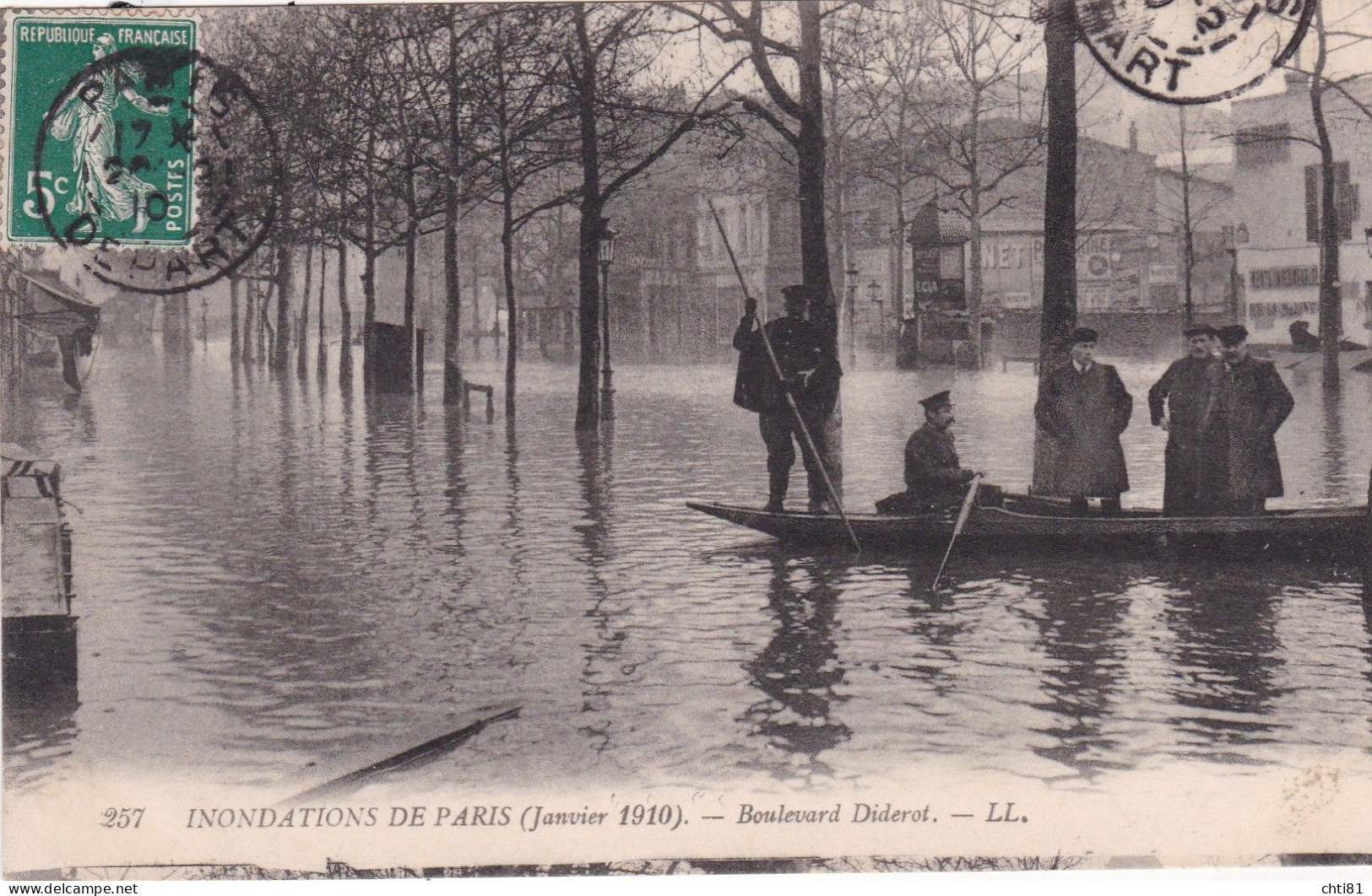 PARIS.......INONDATIONS 1910 - De Overstroming Van 1910