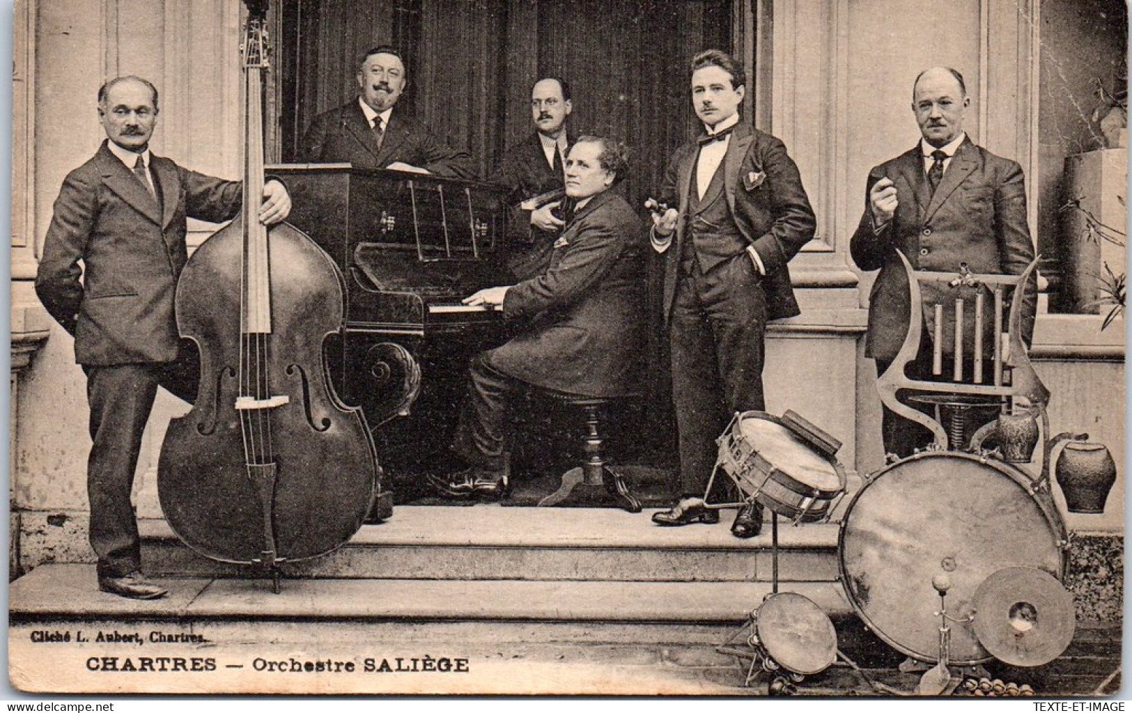 28 CHARTRES - L'orchestre SALIEGE  - Chartres