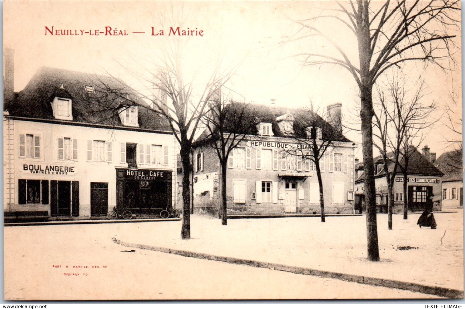 03 NEUILLY LE REAL - Vue De La Mairie. - Other & Unclassified