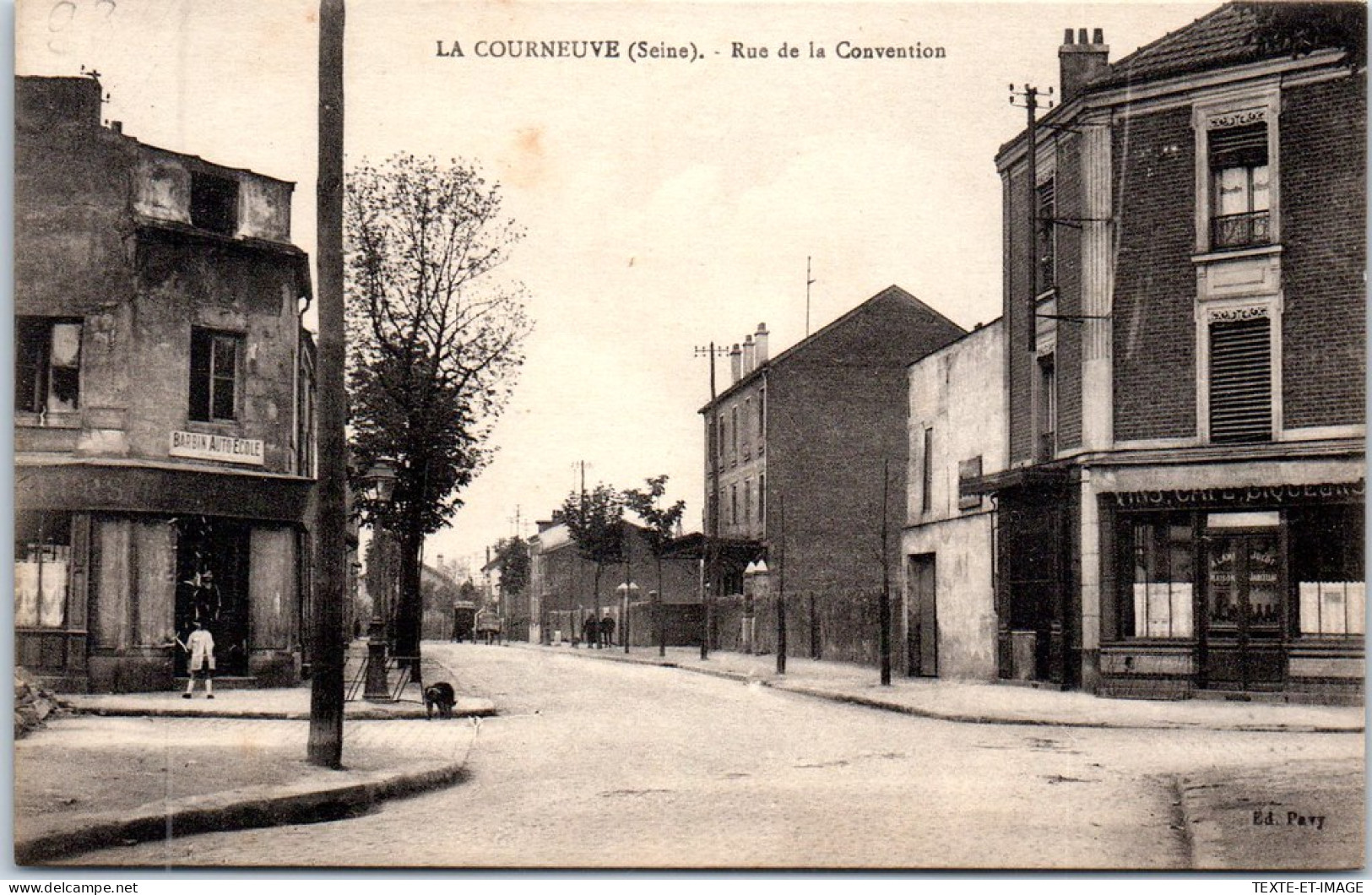 93 LA COURNEUVE - Un Coin De La Rue De La Convention  - La Courneuve