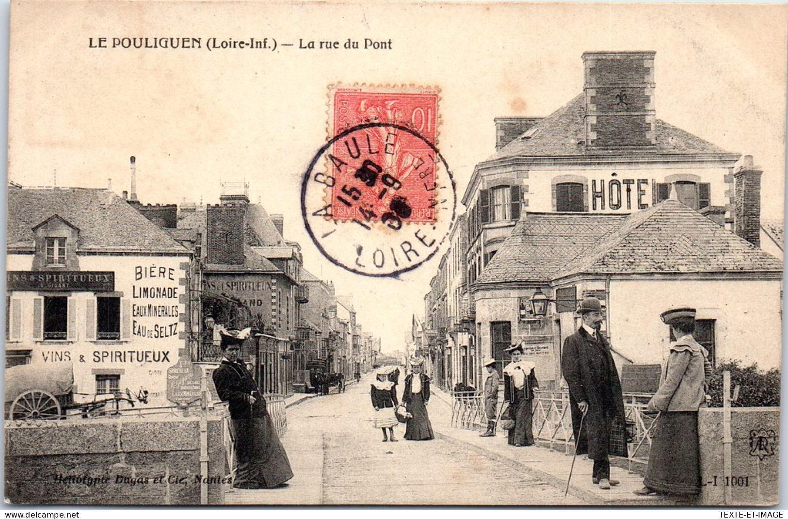 44 LE POULIGUEN - La Rue Du Pont  - Le Pouliguen