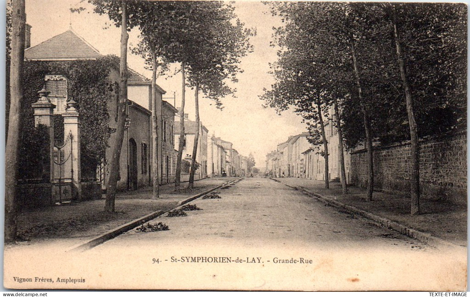 42 SAINT SYMPHORIEN DE LAY - La Grande Rue  - Other & Unclassified