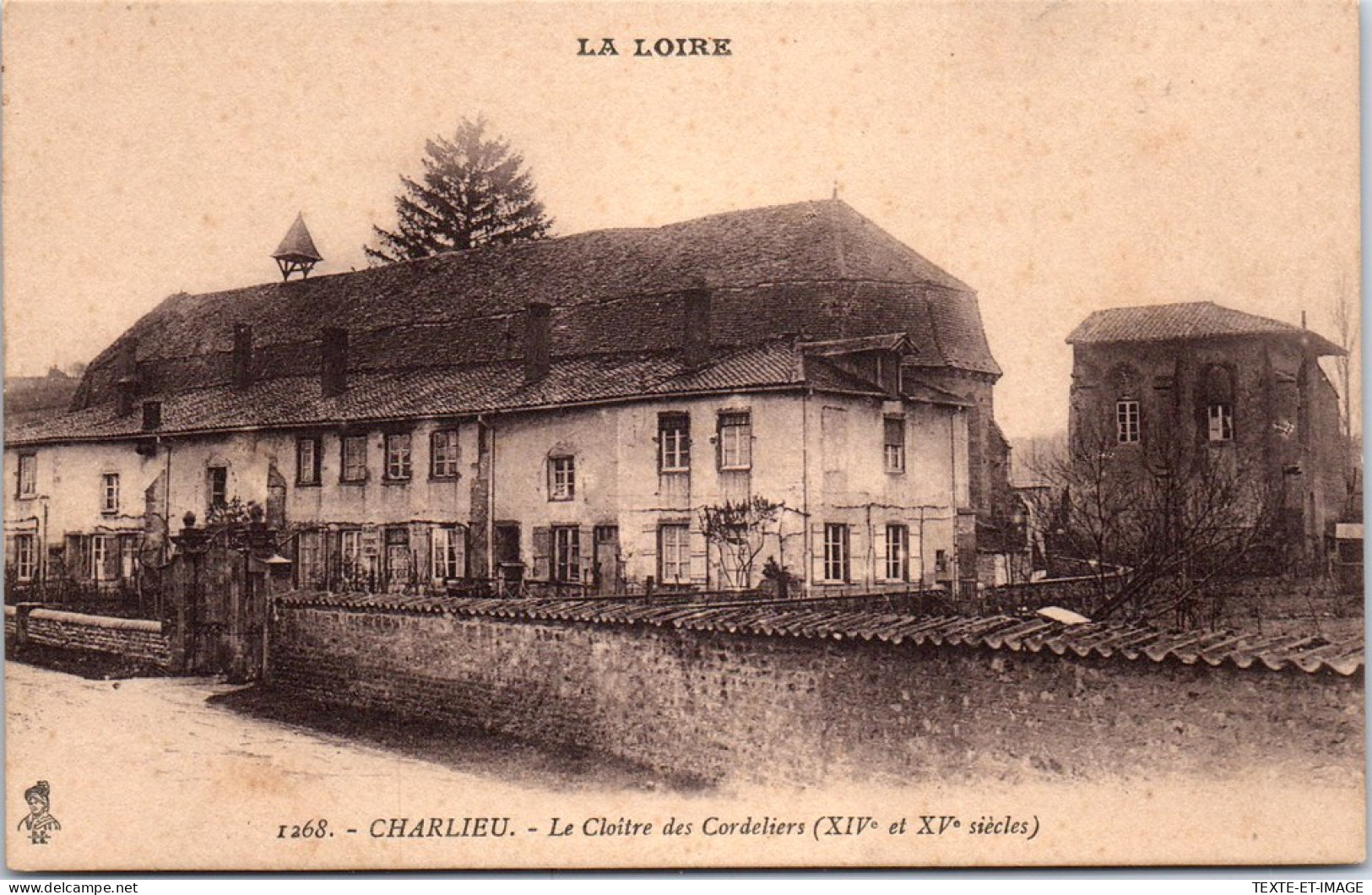 42 CHARLIEU - Le Cloitre Des Cordeliers  - Charlieu