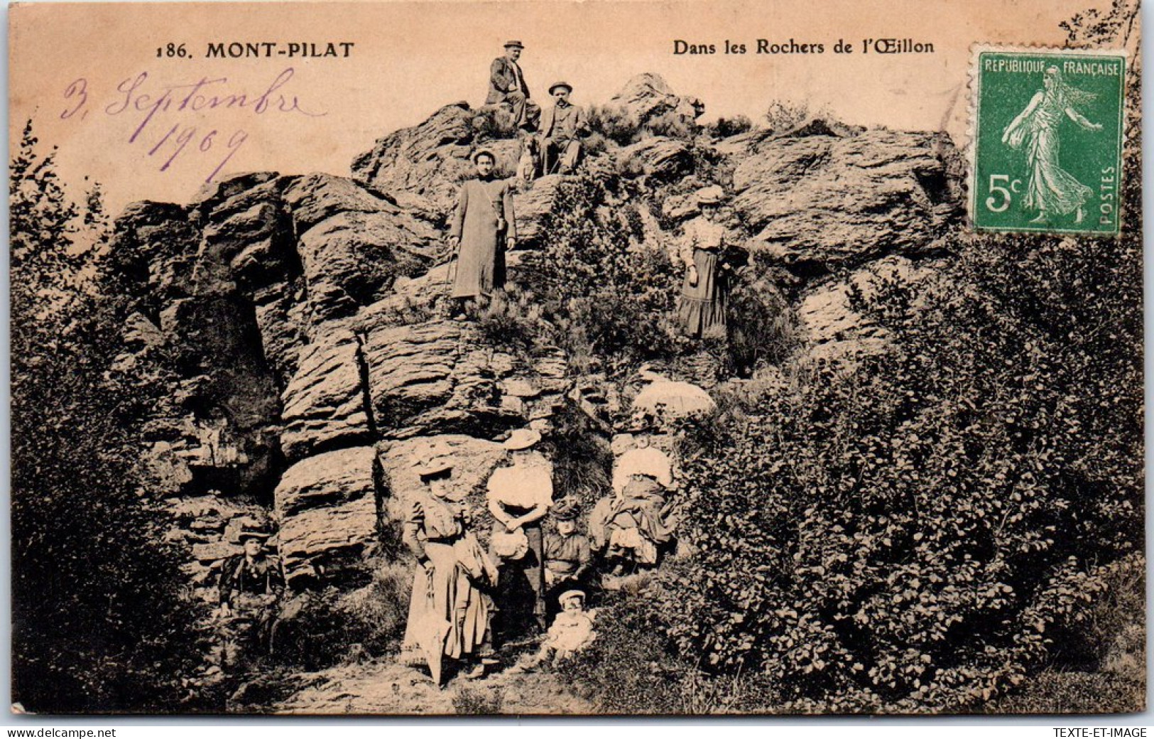 42 MONT PILAT - Dans Les Rochers De L'oeillon. - Sonstige & Ohne Zuordnung