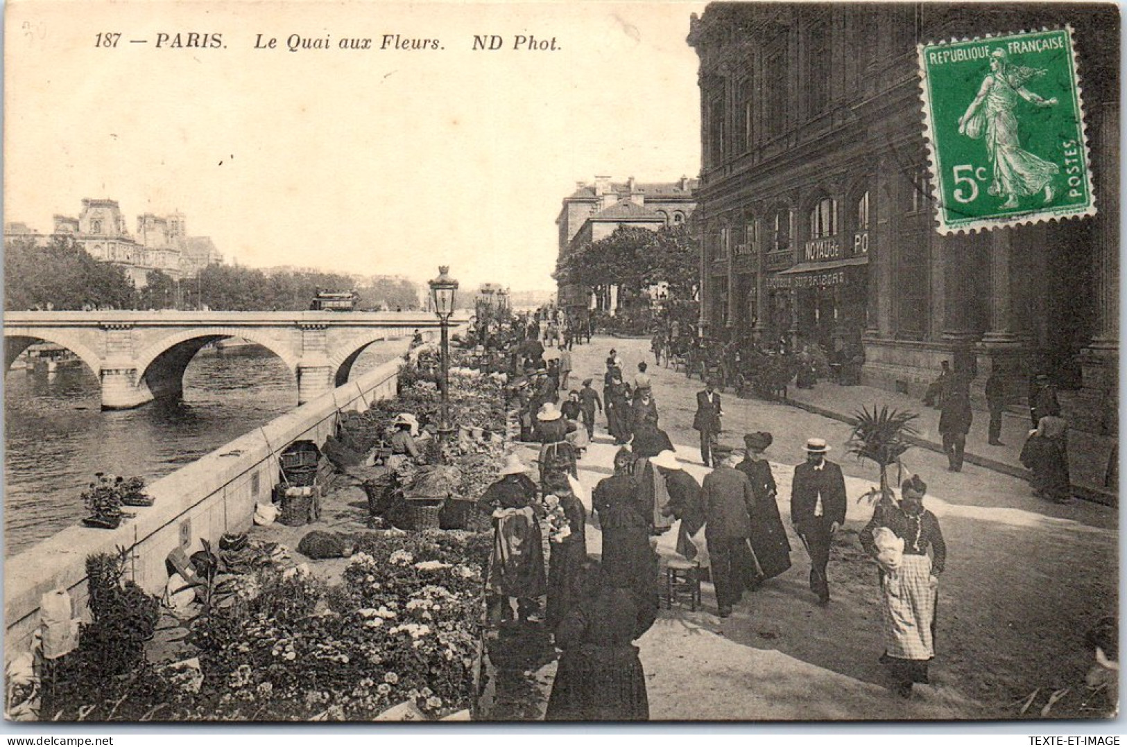 75007 PARIS - Le Quai Aux Fleurs  - Arrondissement: 07