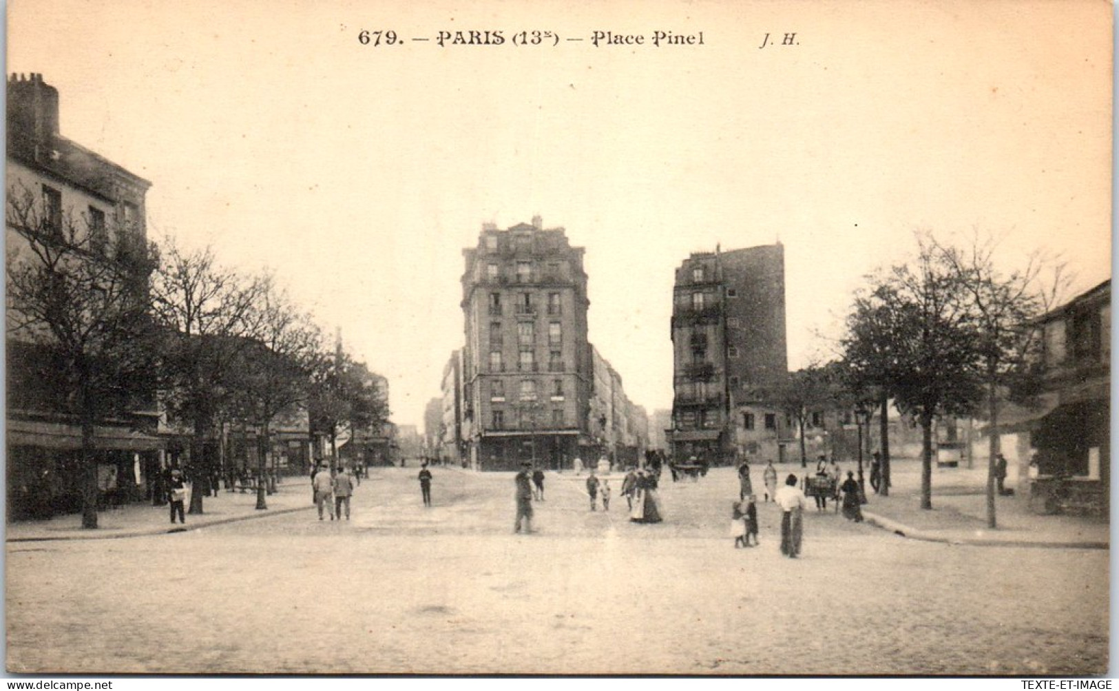 75013 PARIS - La Place Pinel  - Paris (13)