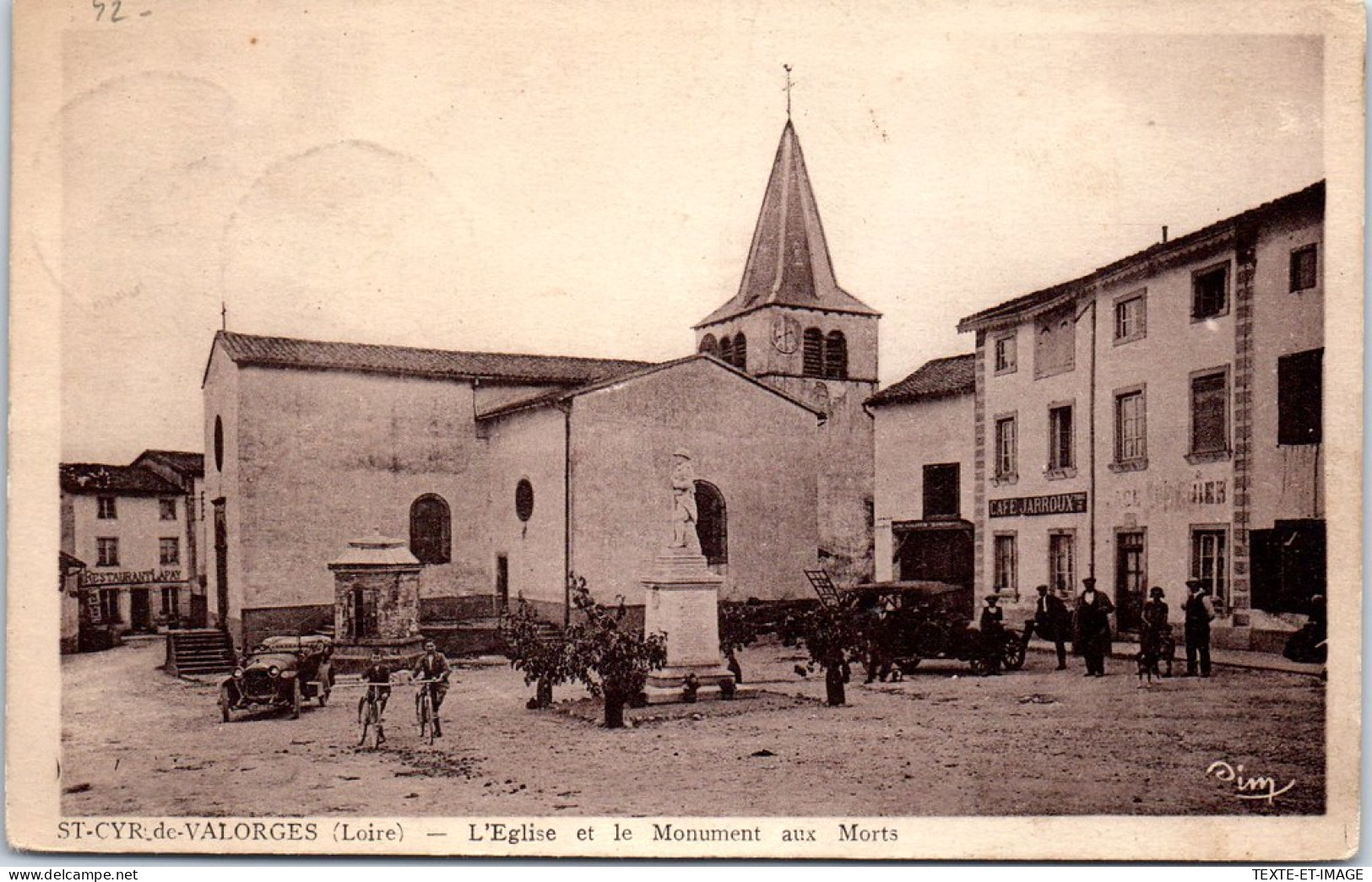 42 SAINT CYR DE VALORGES - L'eglise & Monument Aux Morts  - Sonstige & Ohne Zuordnung