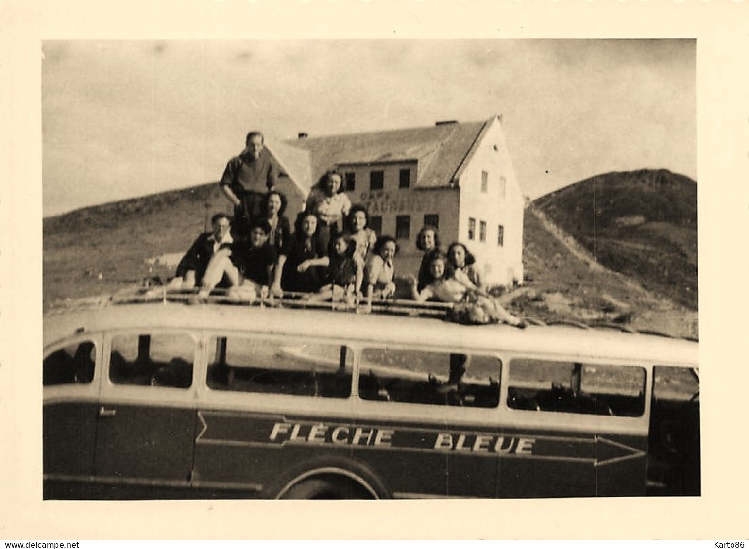 Col De L'aubisque * Autobus FLECHE BLEUE Et Café Châlet * Autocar Bus Car * Photo Ancienne 9.5x7cm - Andere & Zonder Classificatie